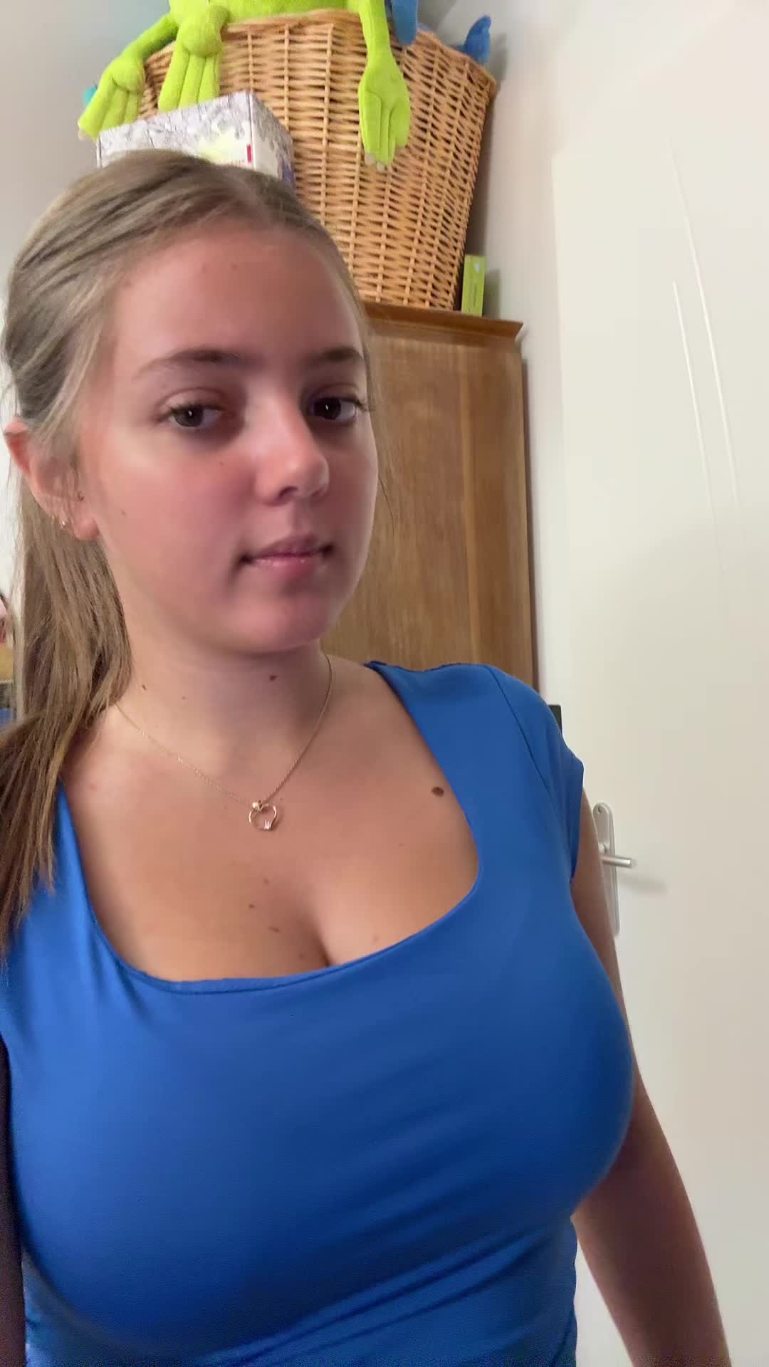 @microbe_yt