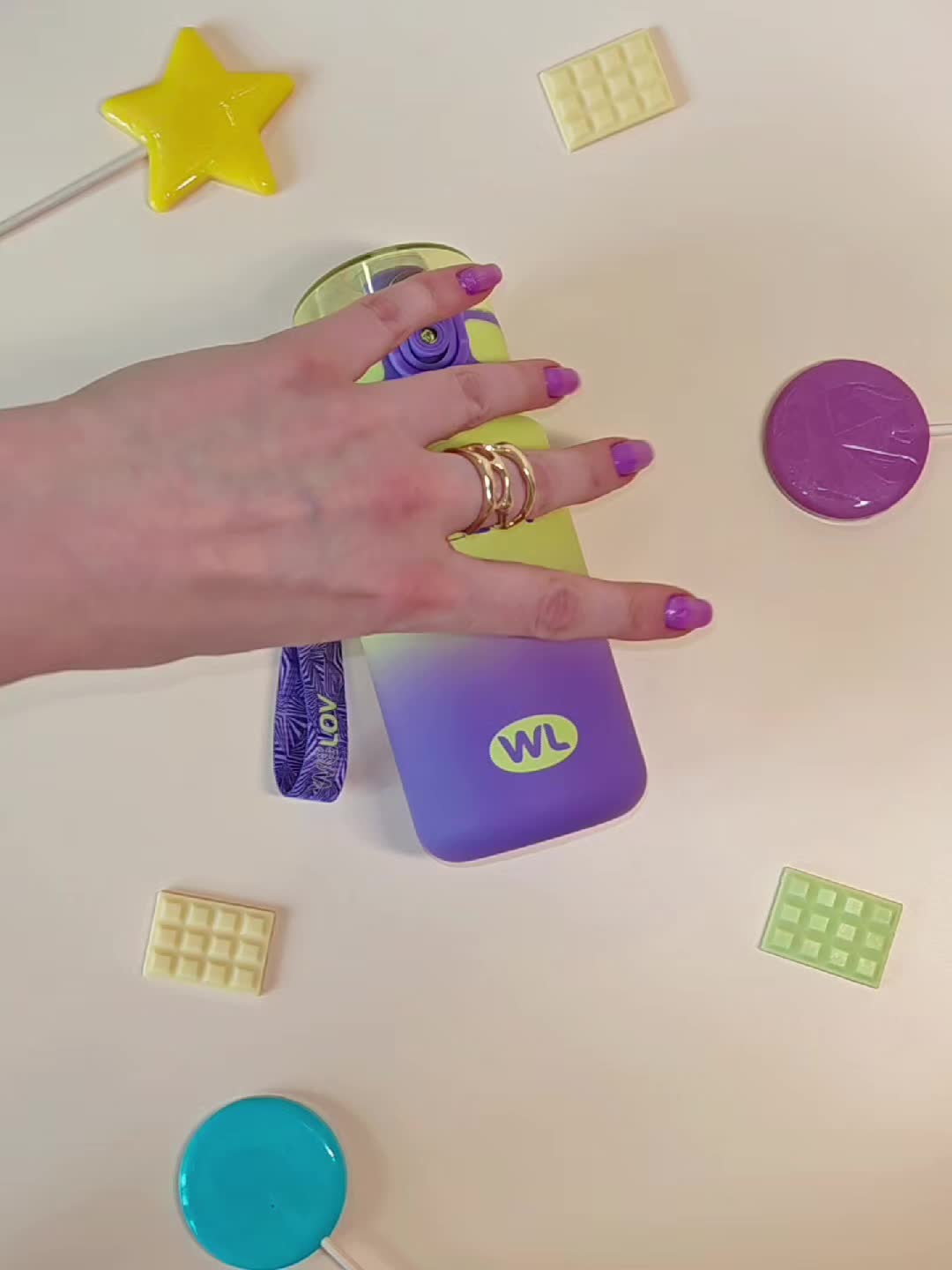 @wellwellbottle