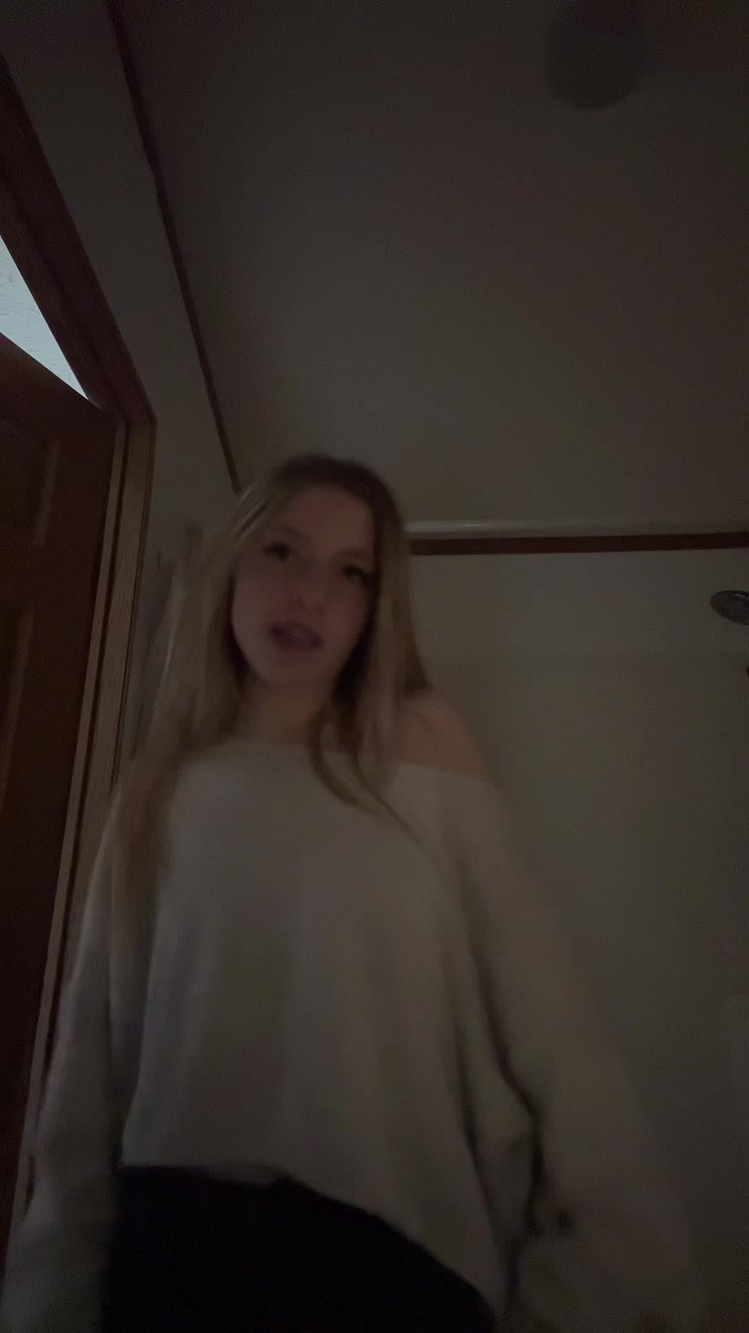 @alayna