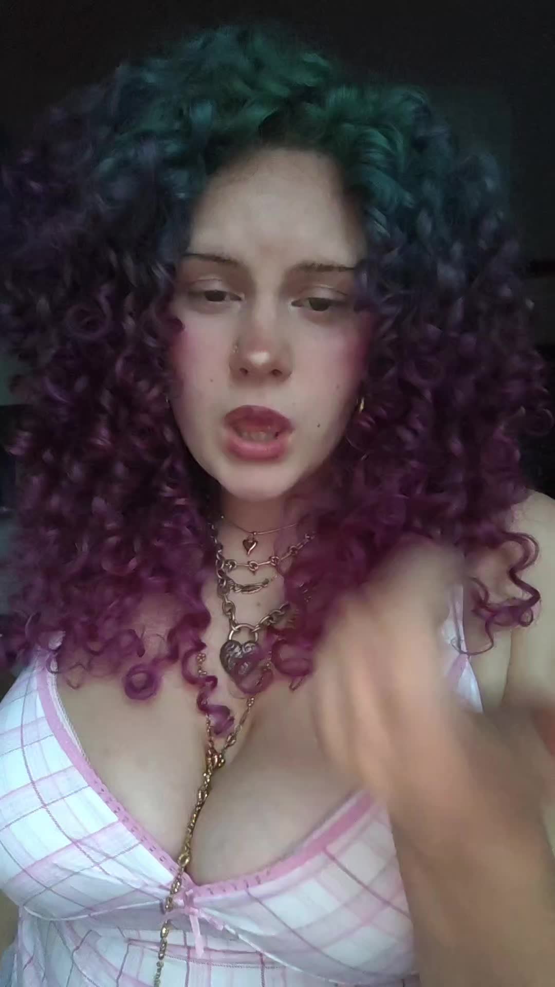 @Nina 🦛