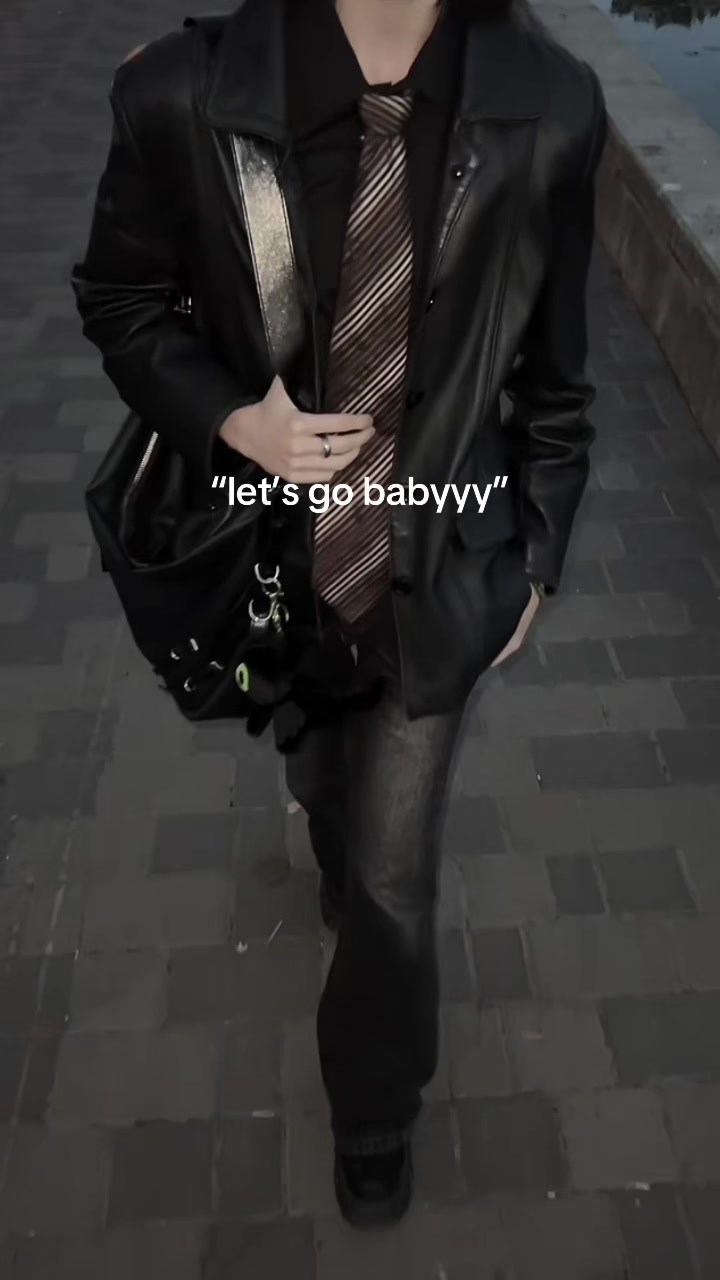 @lun☾