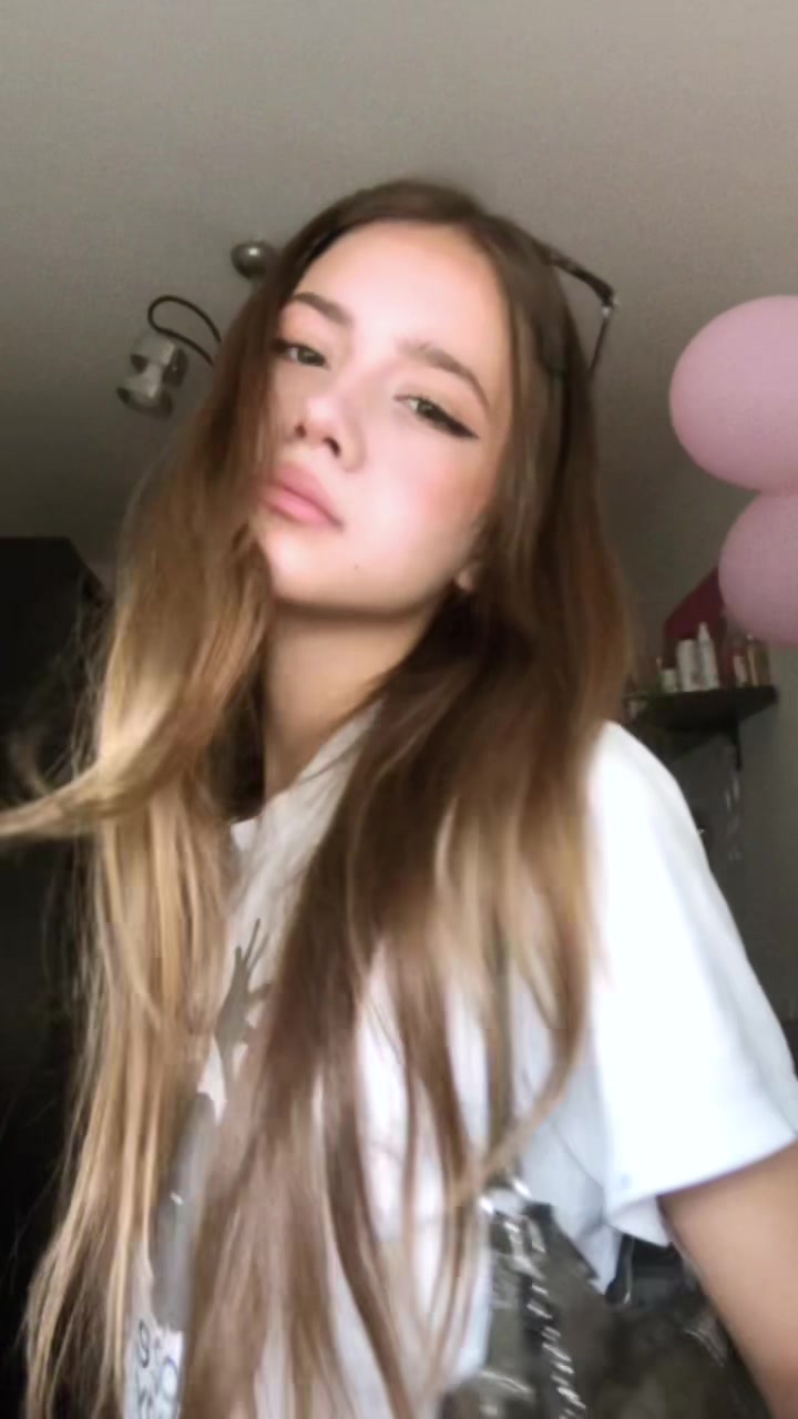 @𝓥𝓲𝓶𝓪