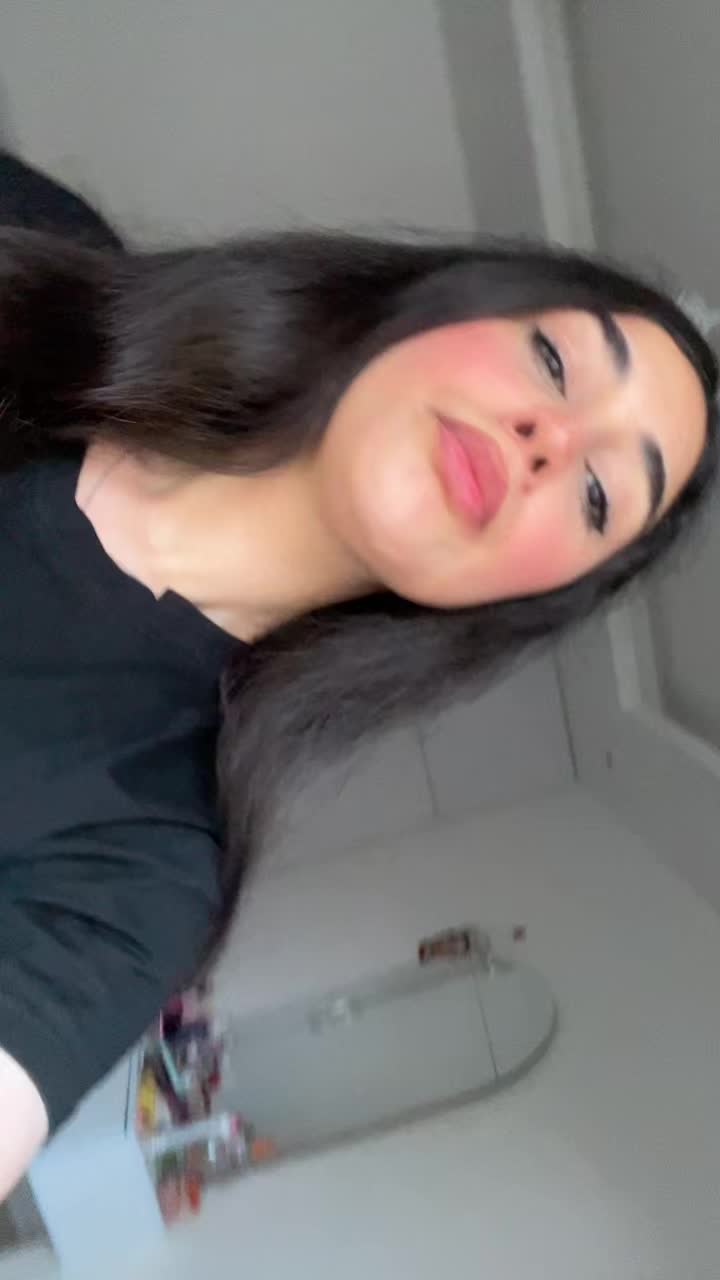 @imsaharrrzz