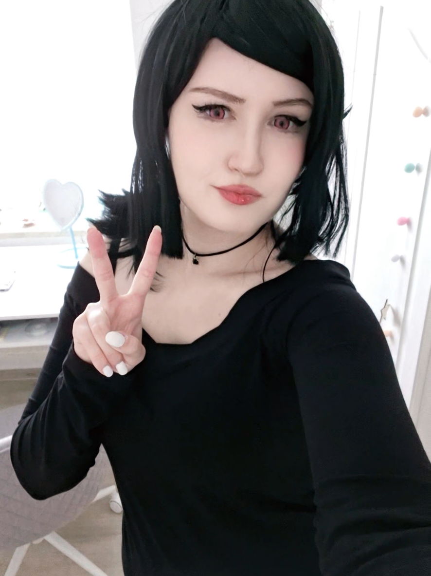 @Yυzυ 𑣲⋆。˚