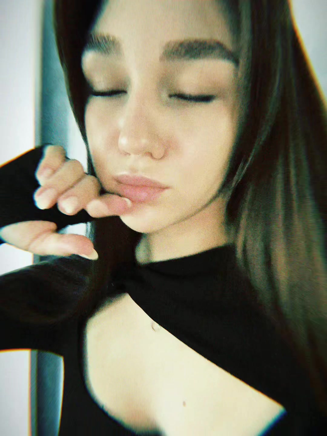 @viixyys
