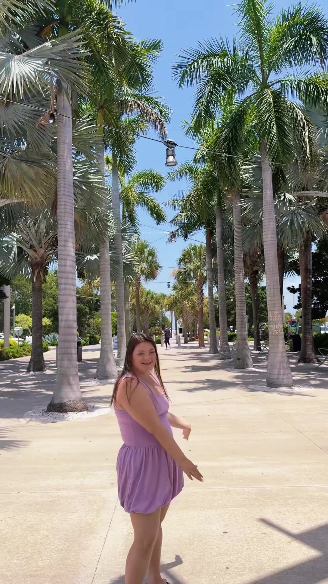 @raquelbeautifulofficial