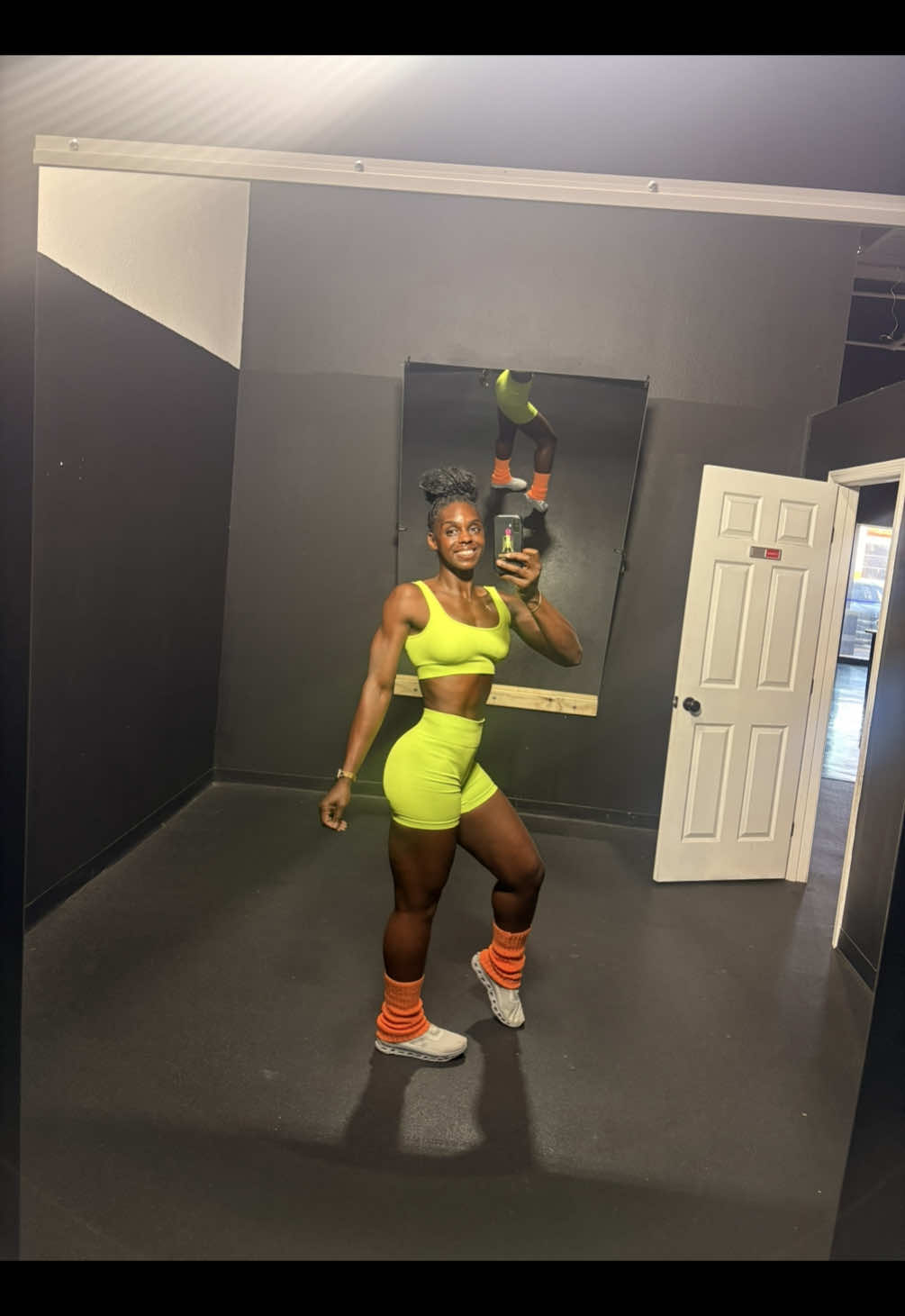 @AmberLean DA GymQueen