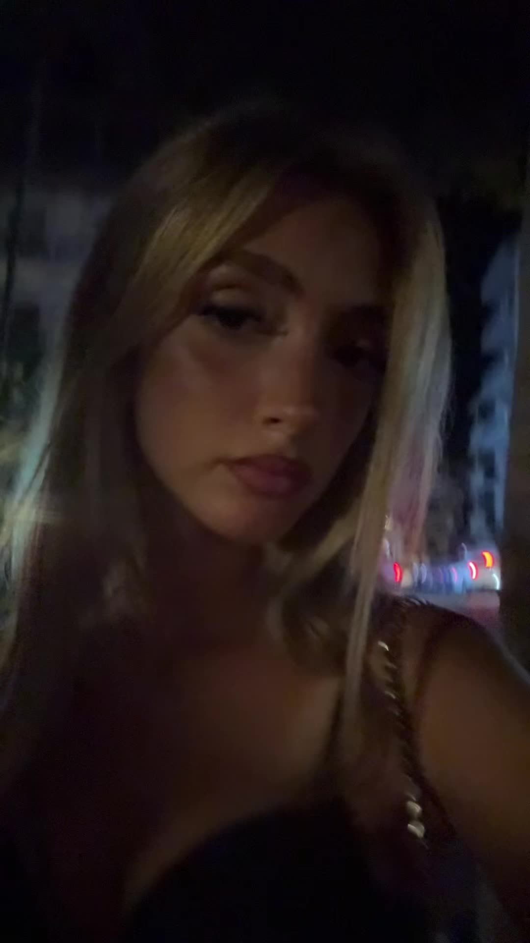 @VICTORIA🍒🍒