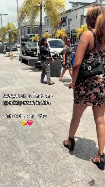 @Pinky💖