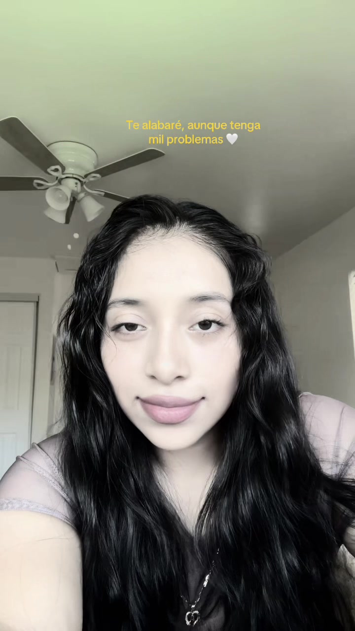 @Natasha🦋