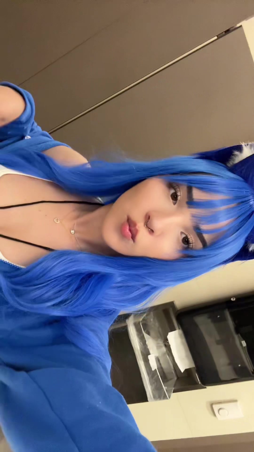 @(kami)