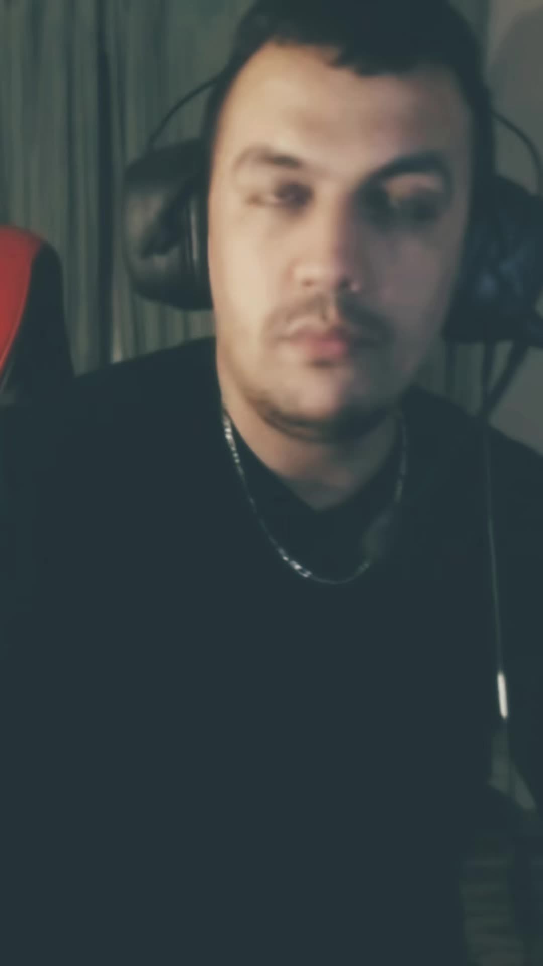 @🕸️