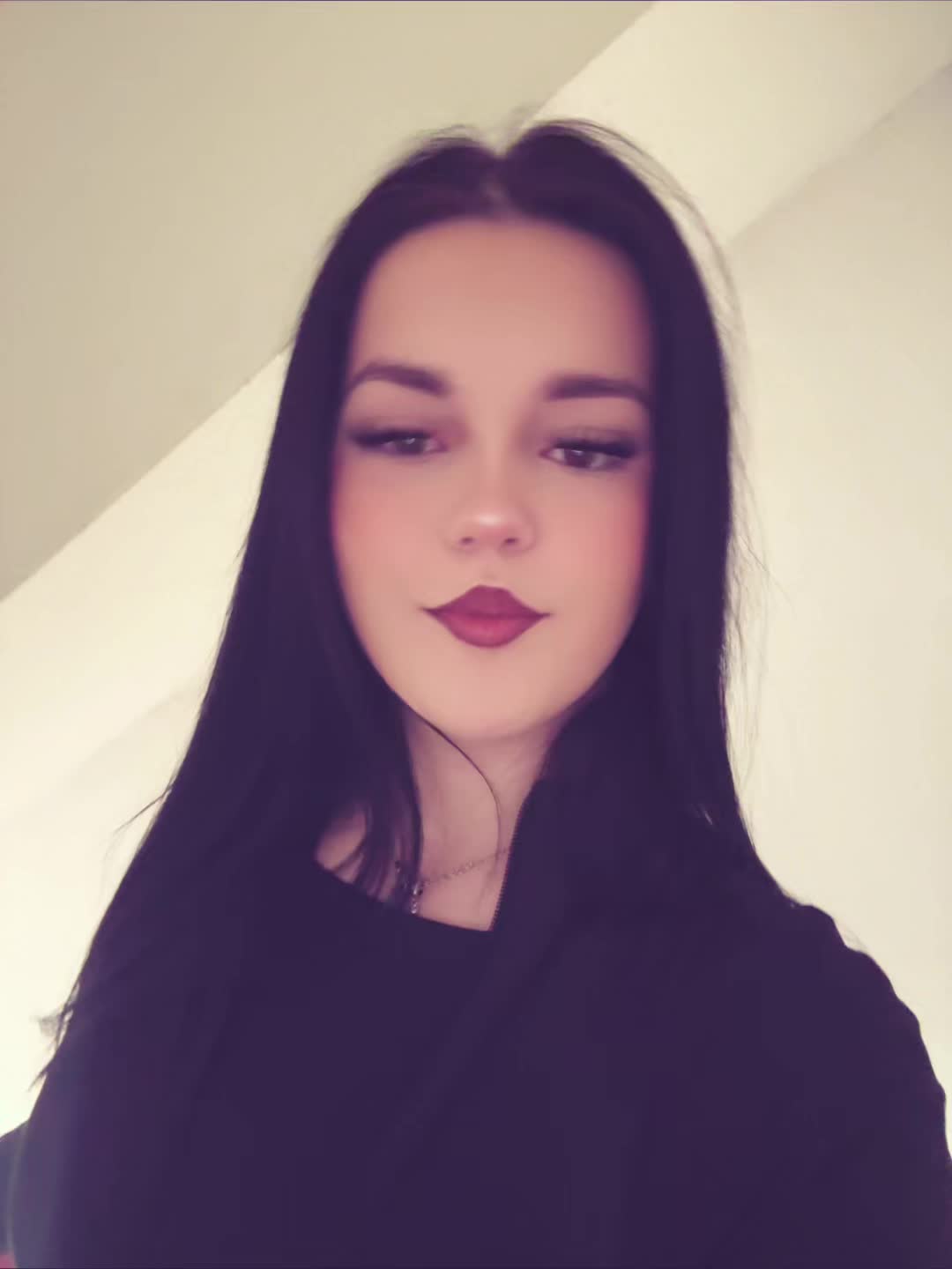 @⃟