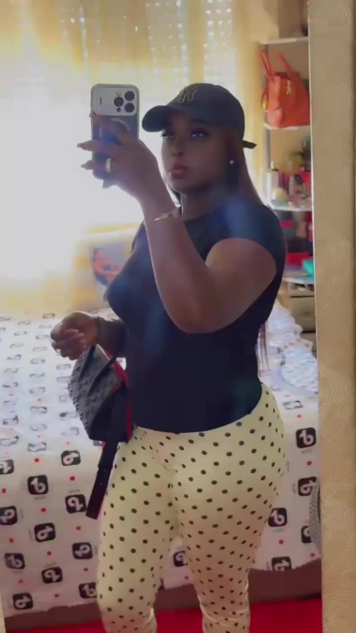 @Aïcha Bangoura ♥️🇬🇳🇲🇦