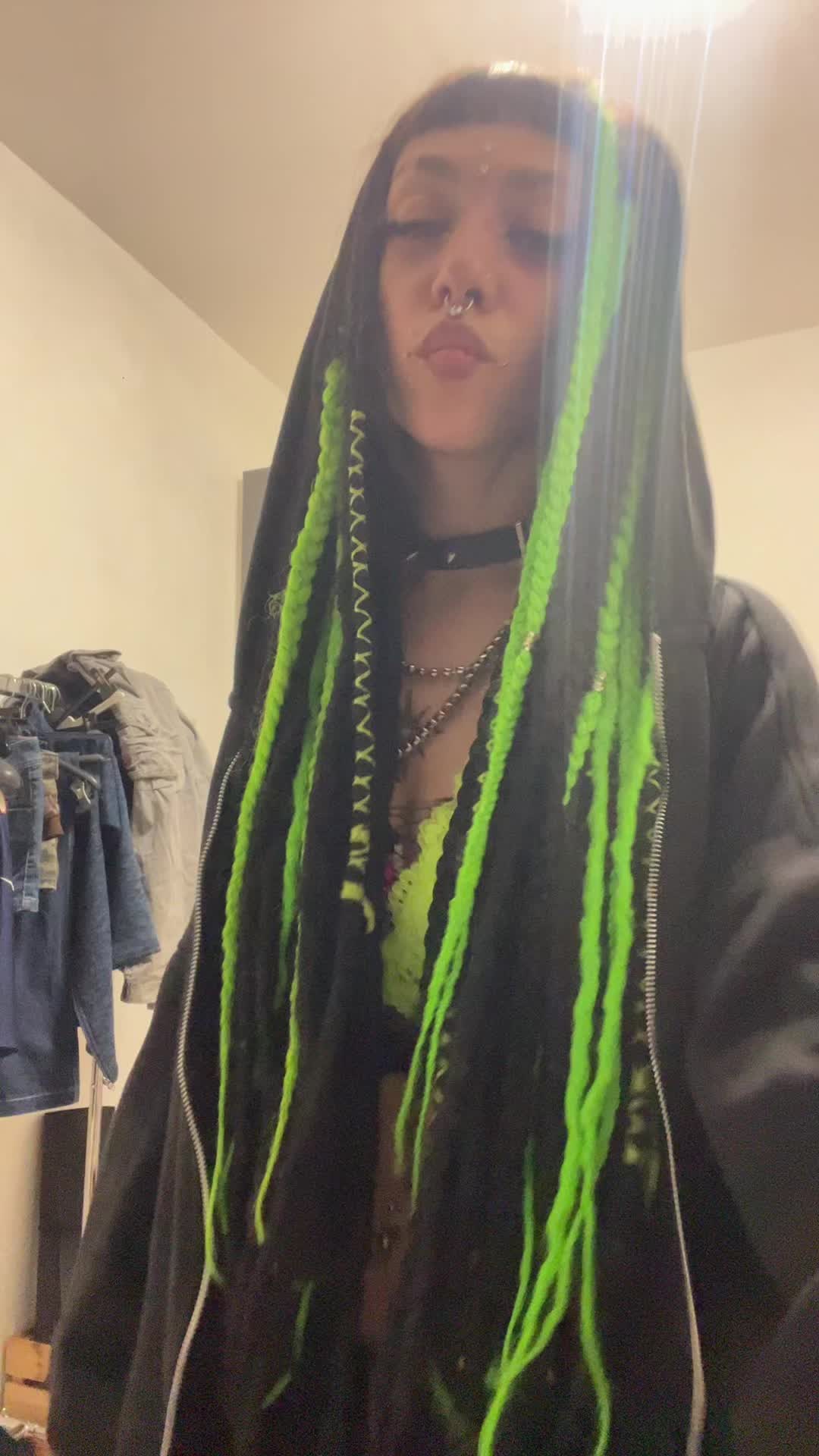 @lucertolona
