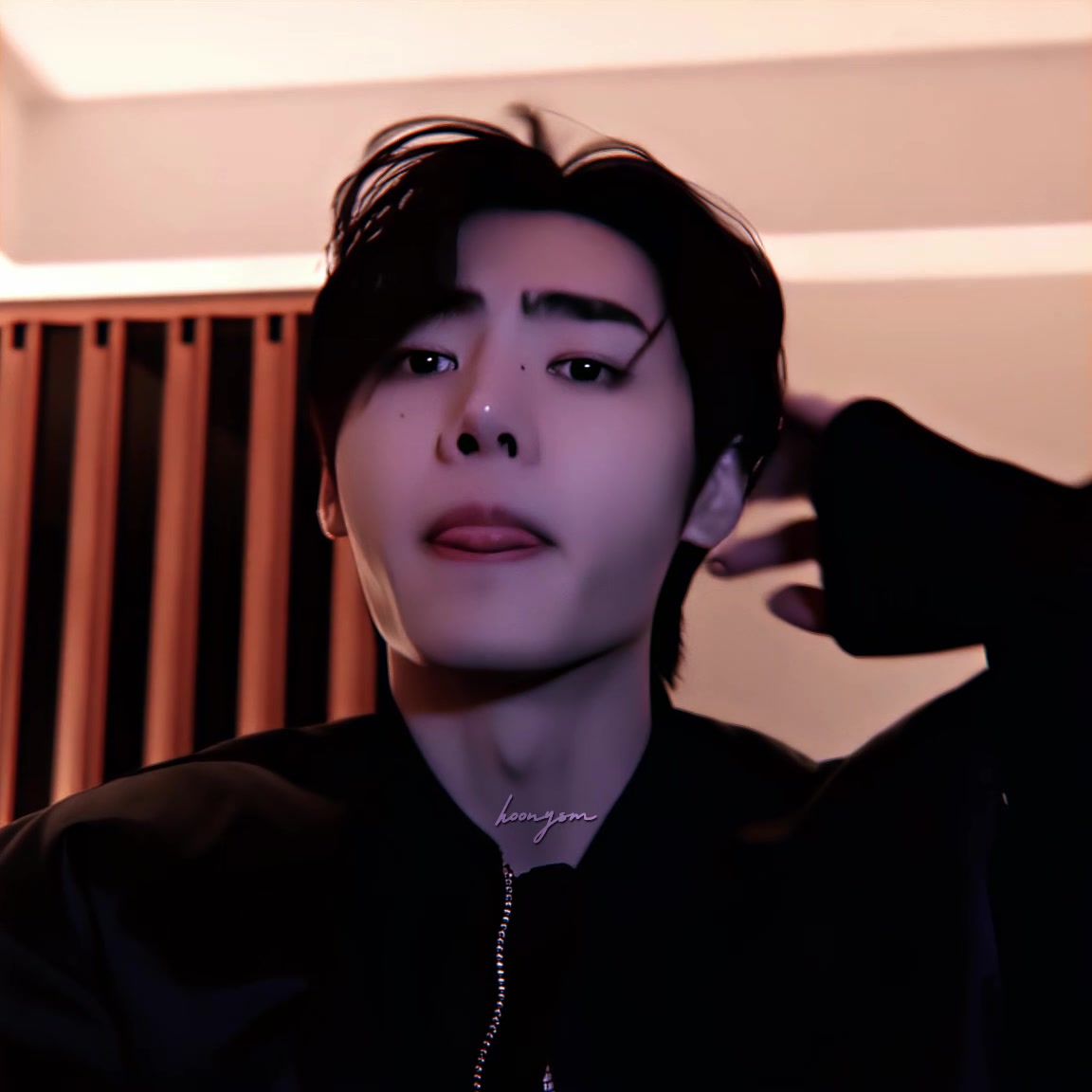 @๐๐๐๐๐ โพ