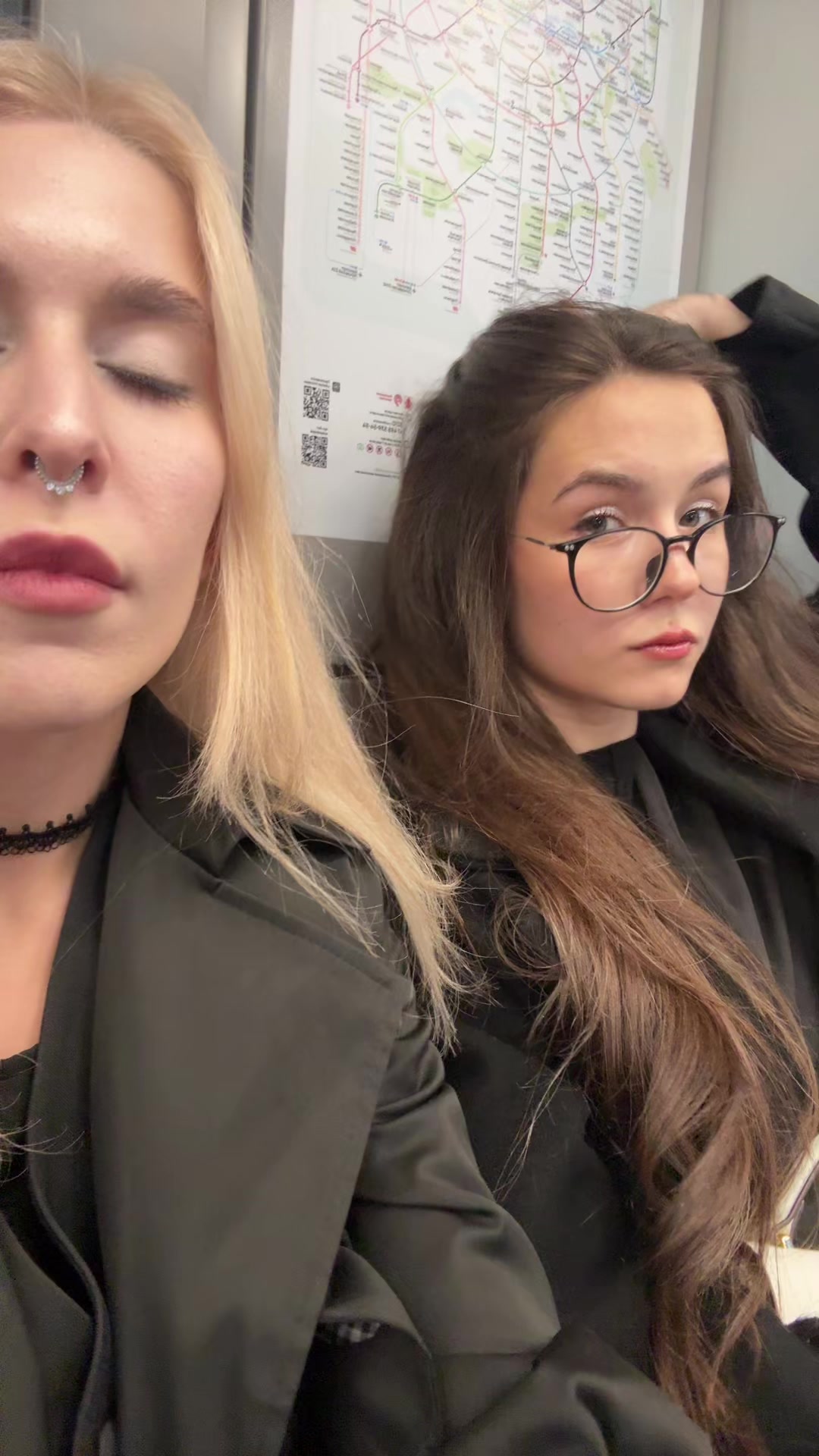@b0n6ny