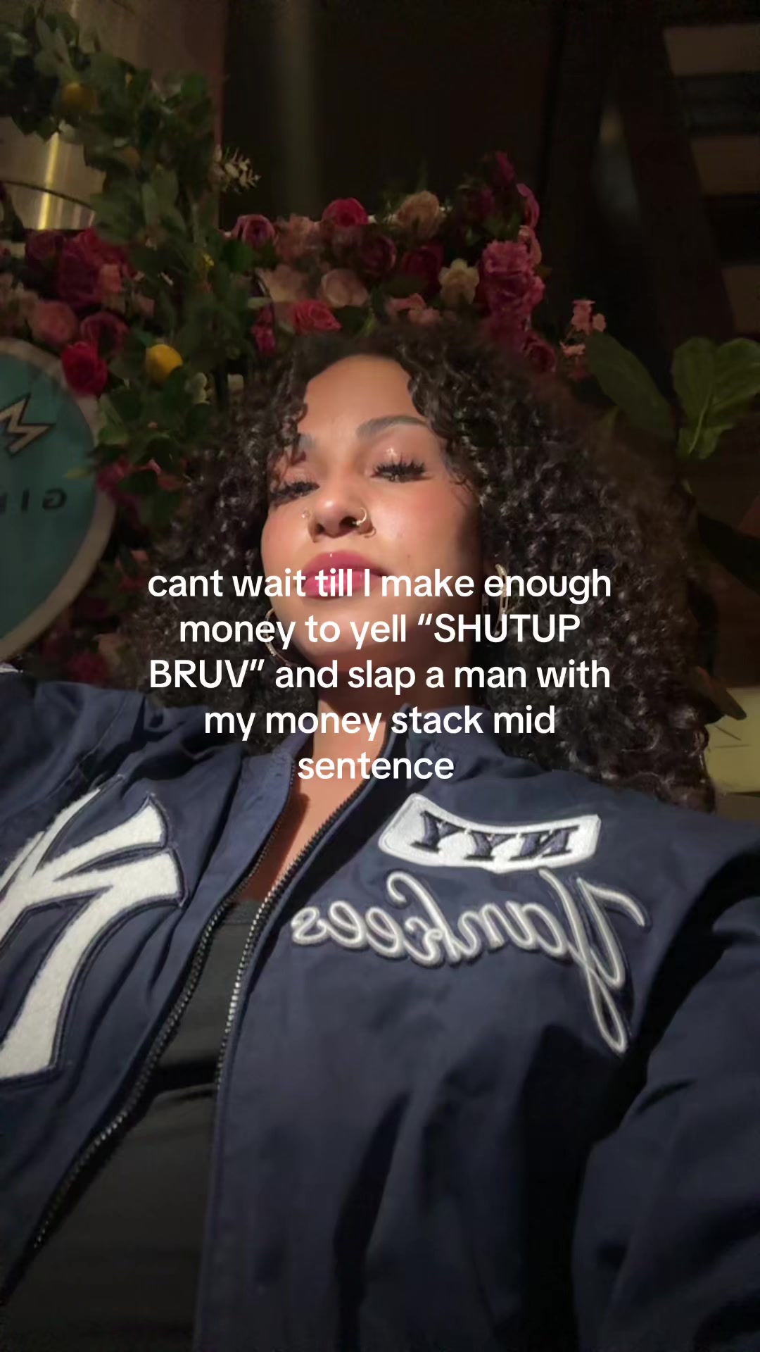 @ELLENIA MIONI
