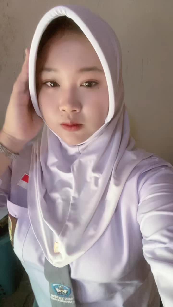 @yaa.vallen