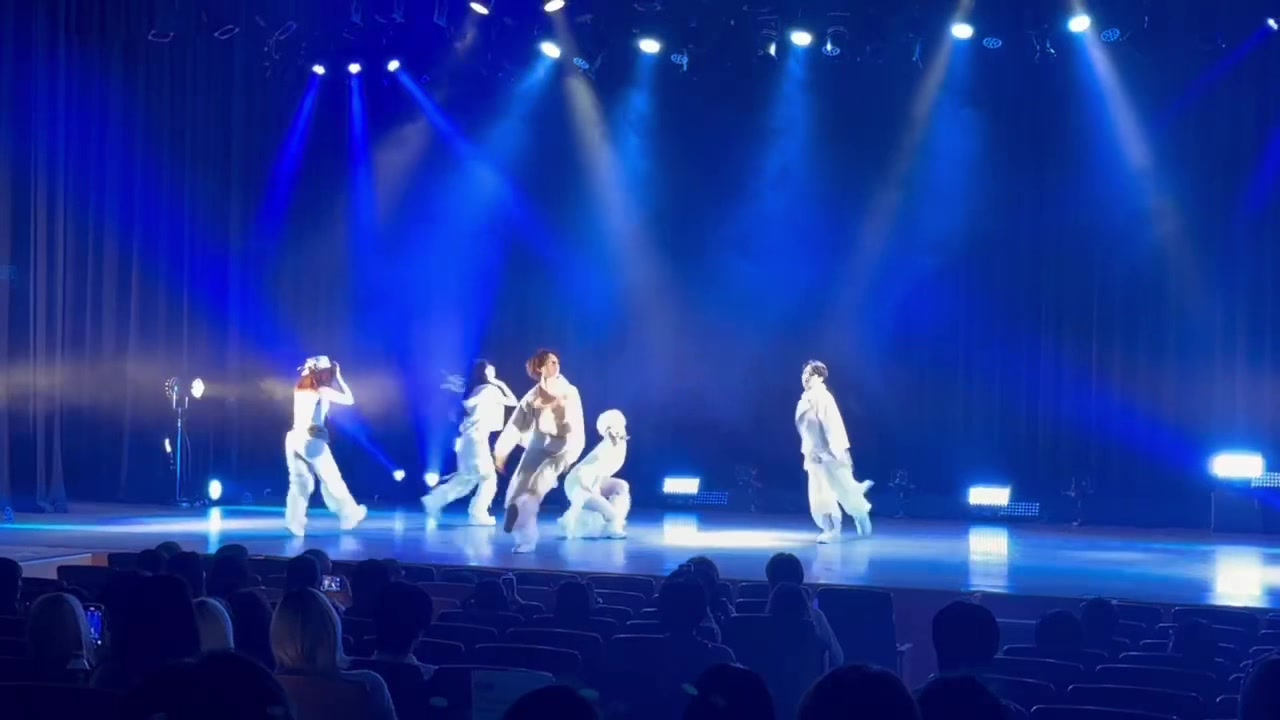 @모모
