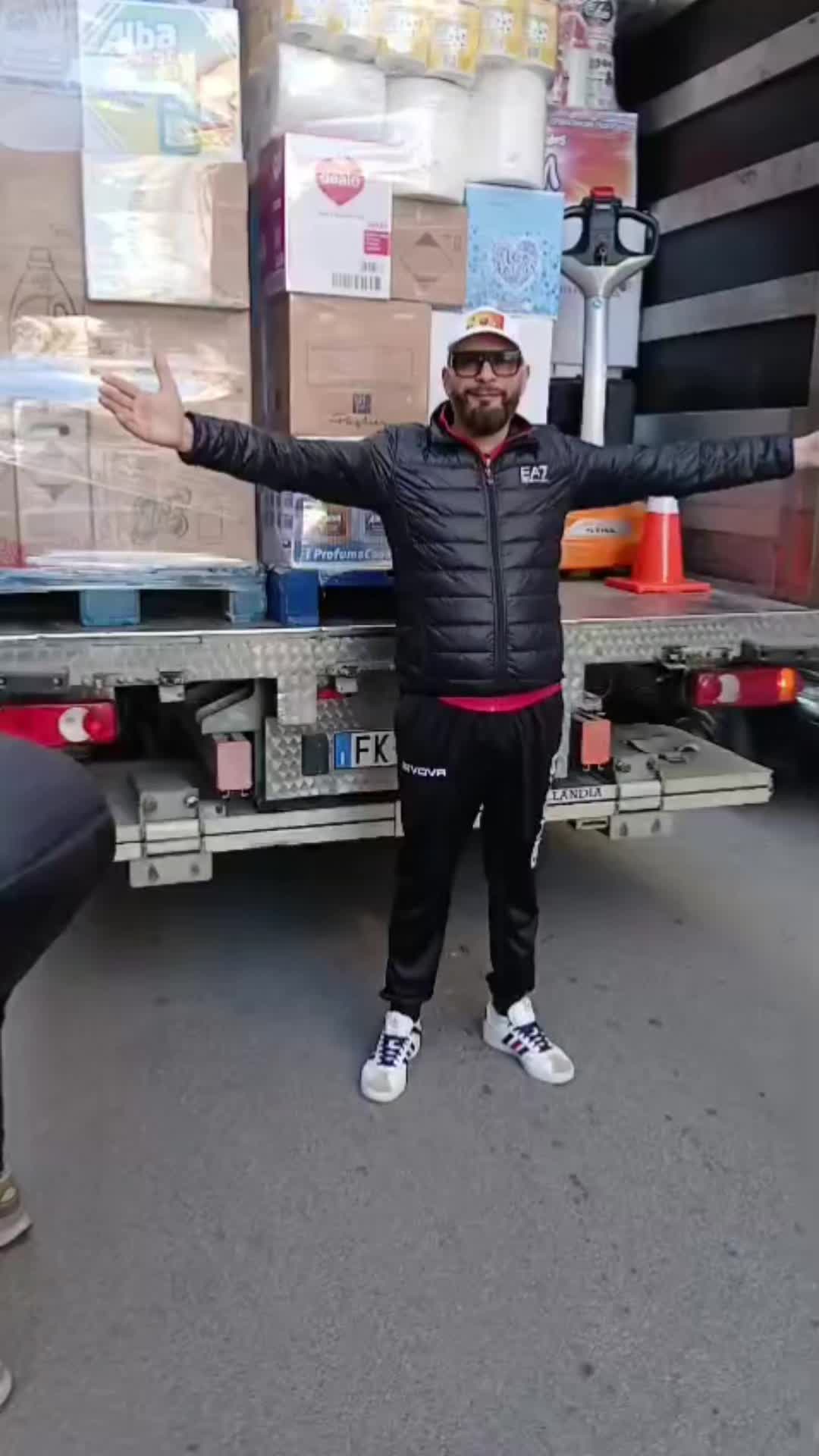 @Il Venditore Più Pazzo di Mass