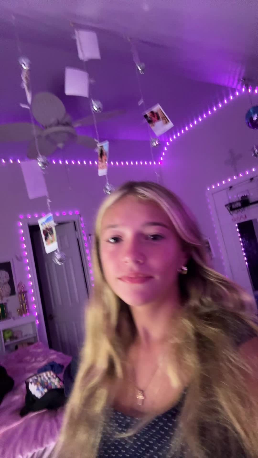 @Missbombastic