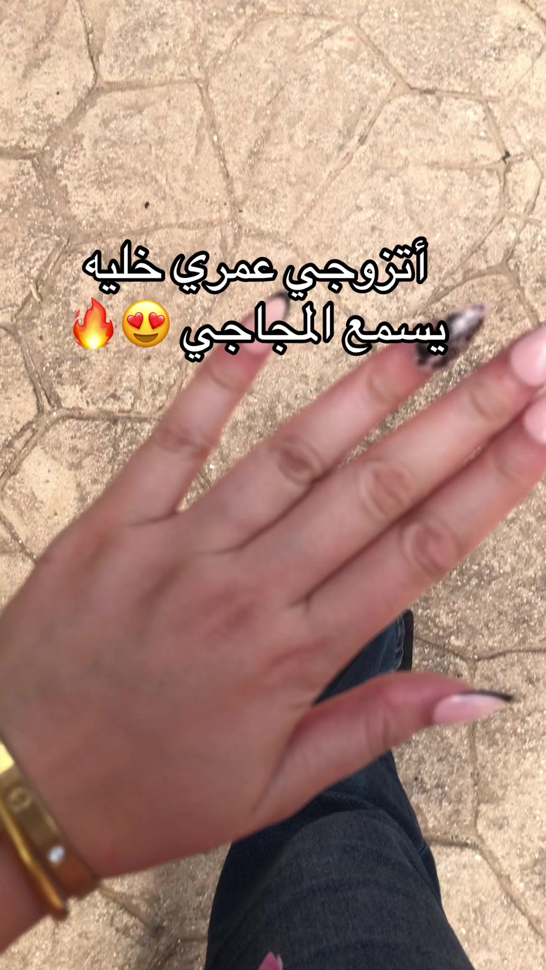 @khouloud586