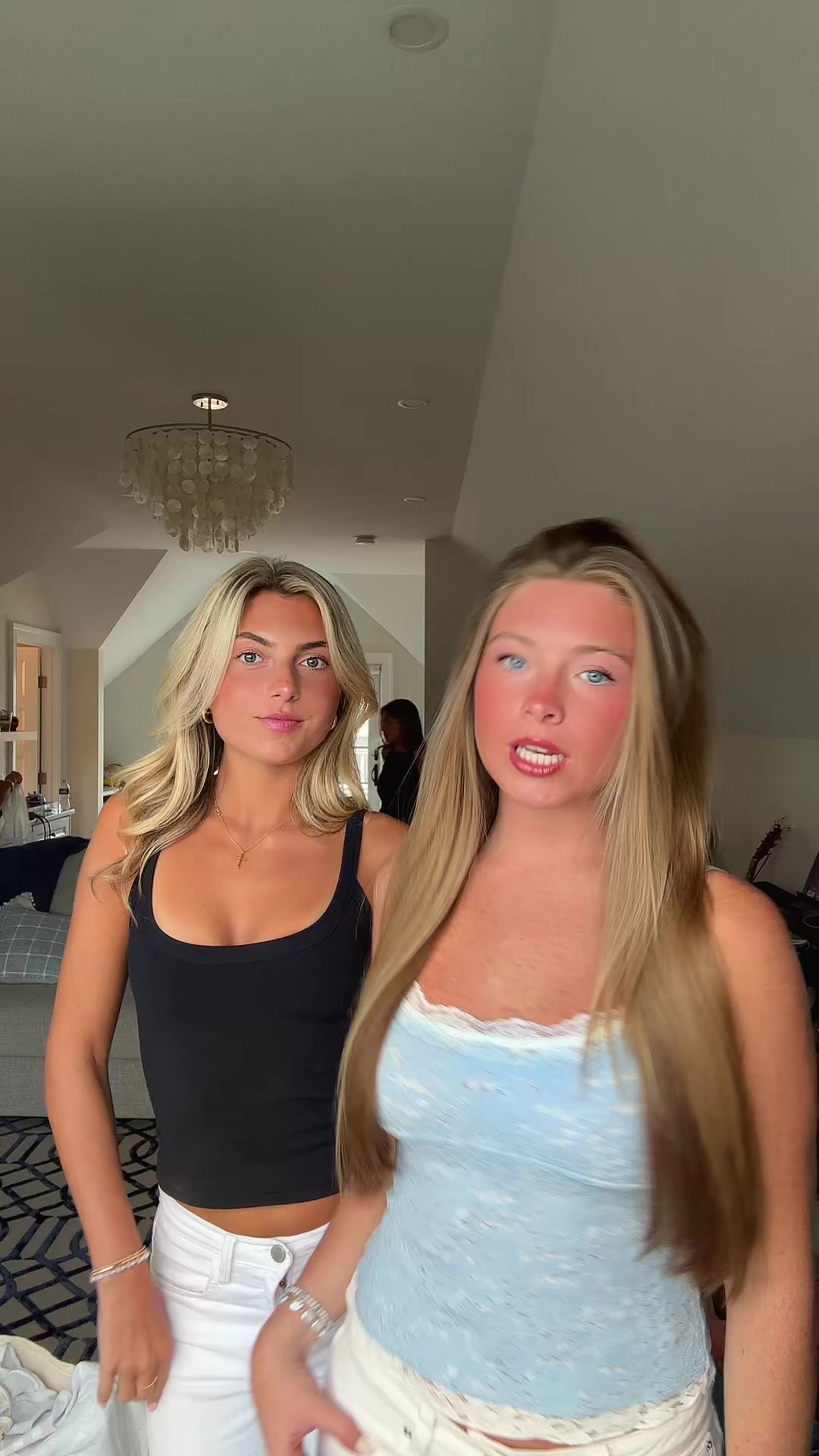 @alena cattani