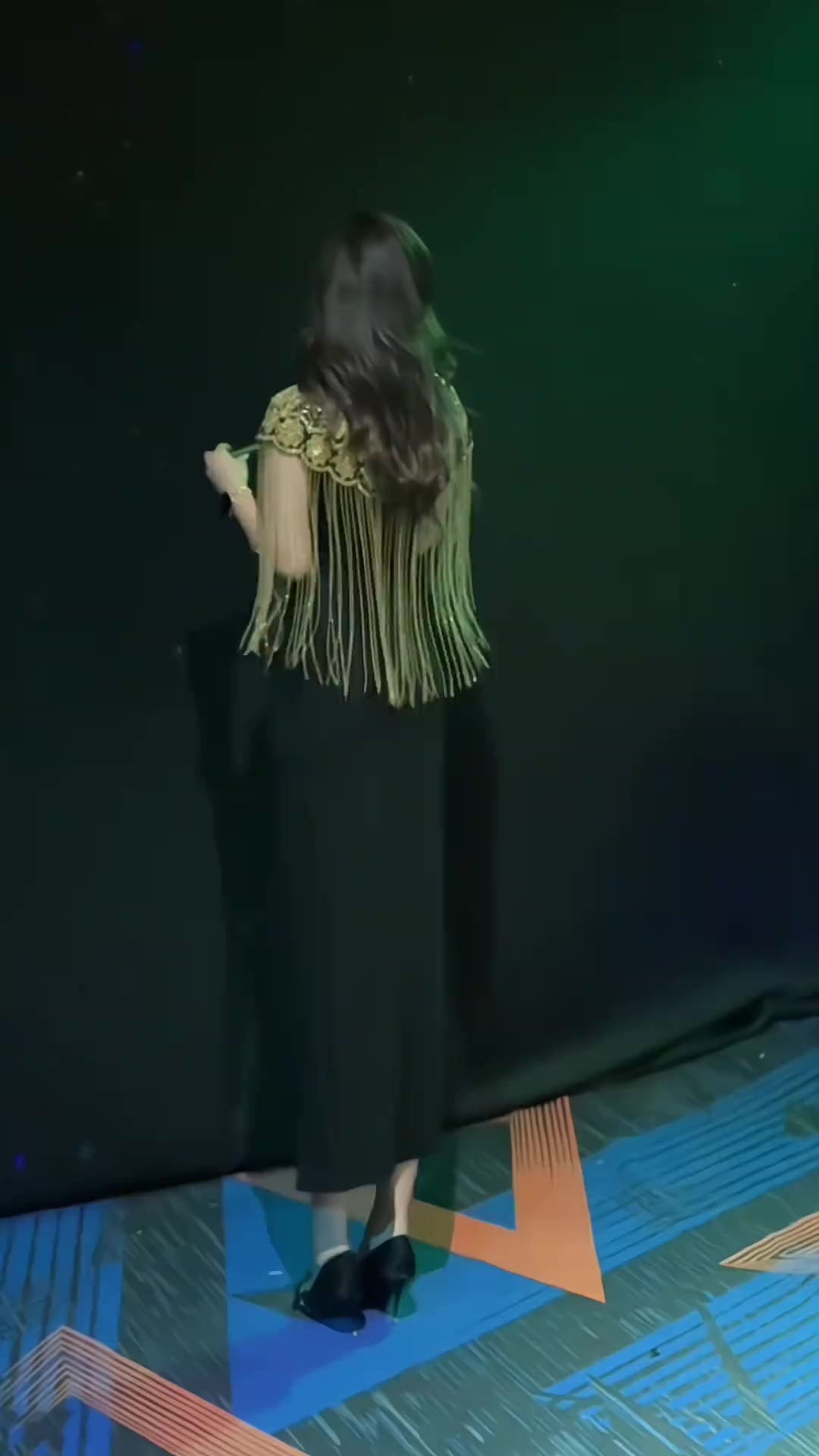@Domi