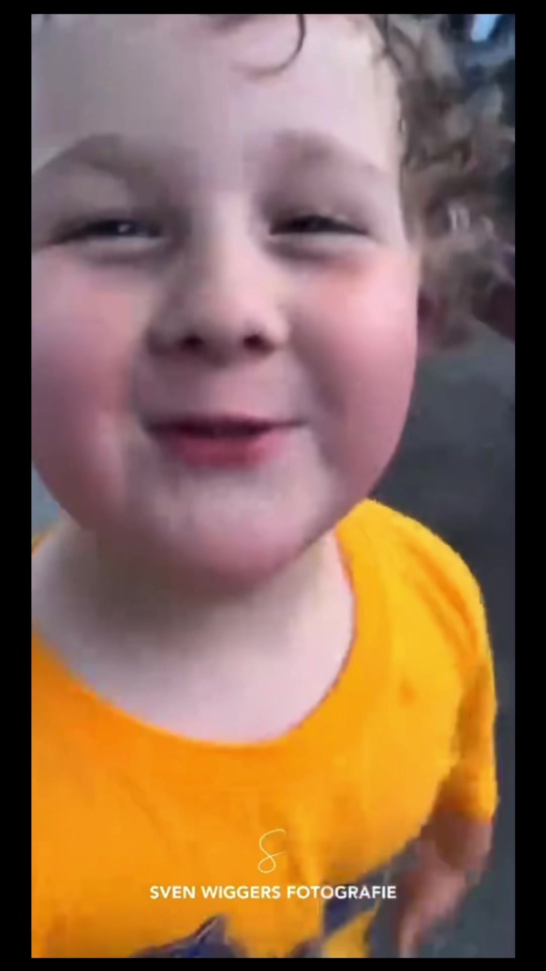 @Chriss