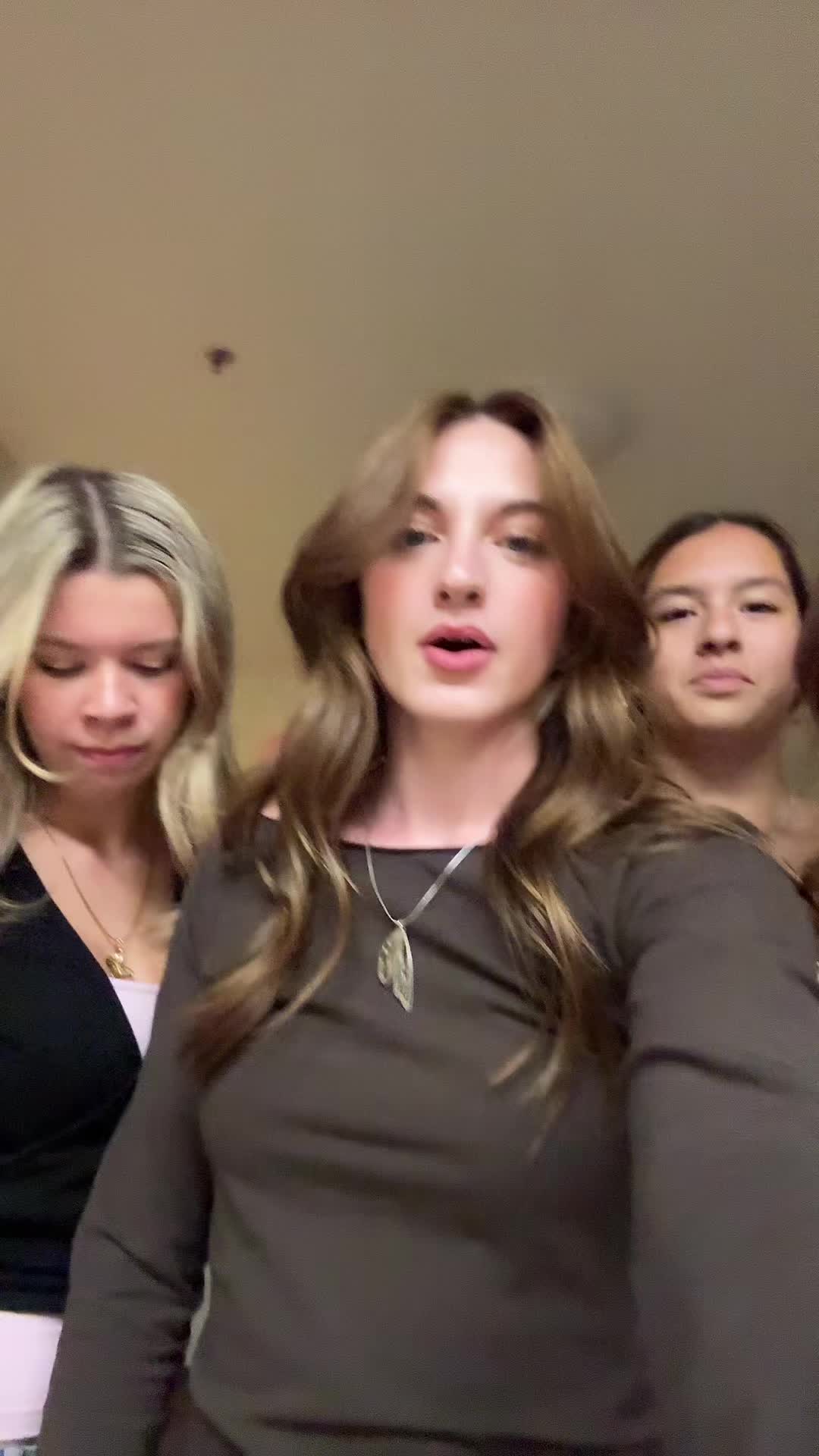 @meelsssspammmmmm
