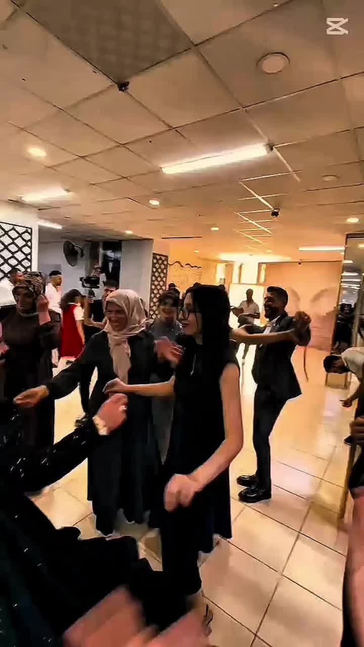 @ezel Sönmez