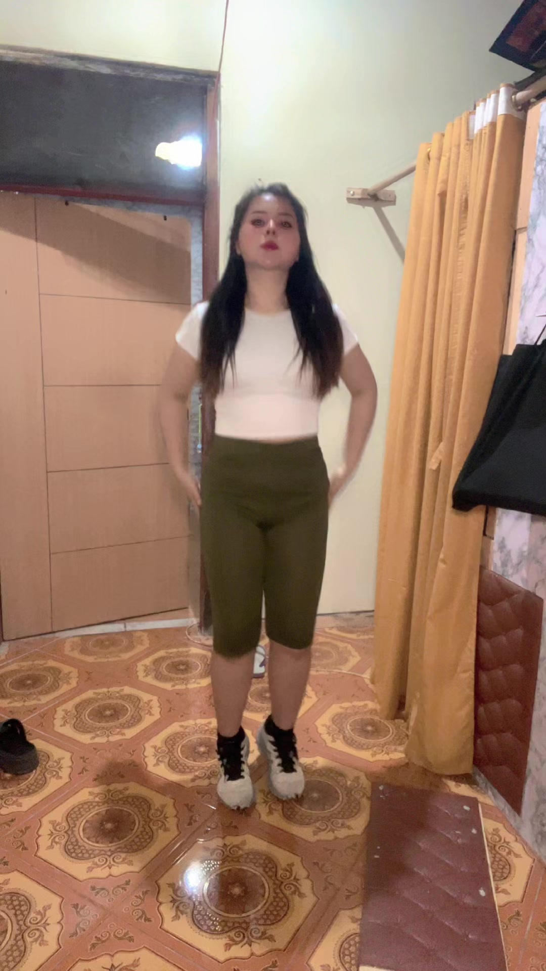 @🐷