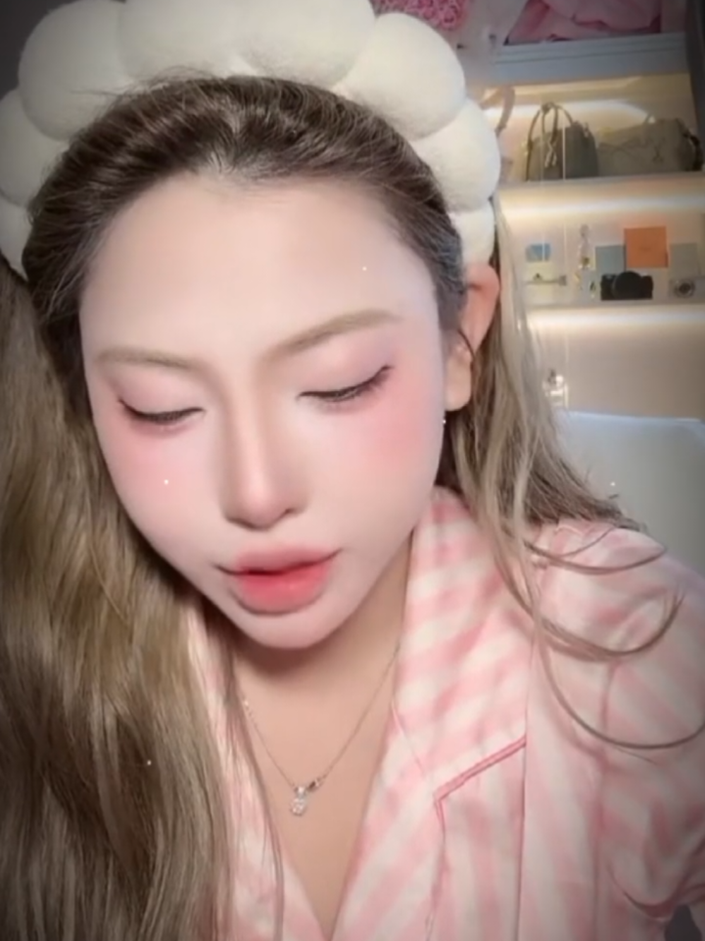 @𝐓𝐡 𝐀𝐧𝐧🍊
