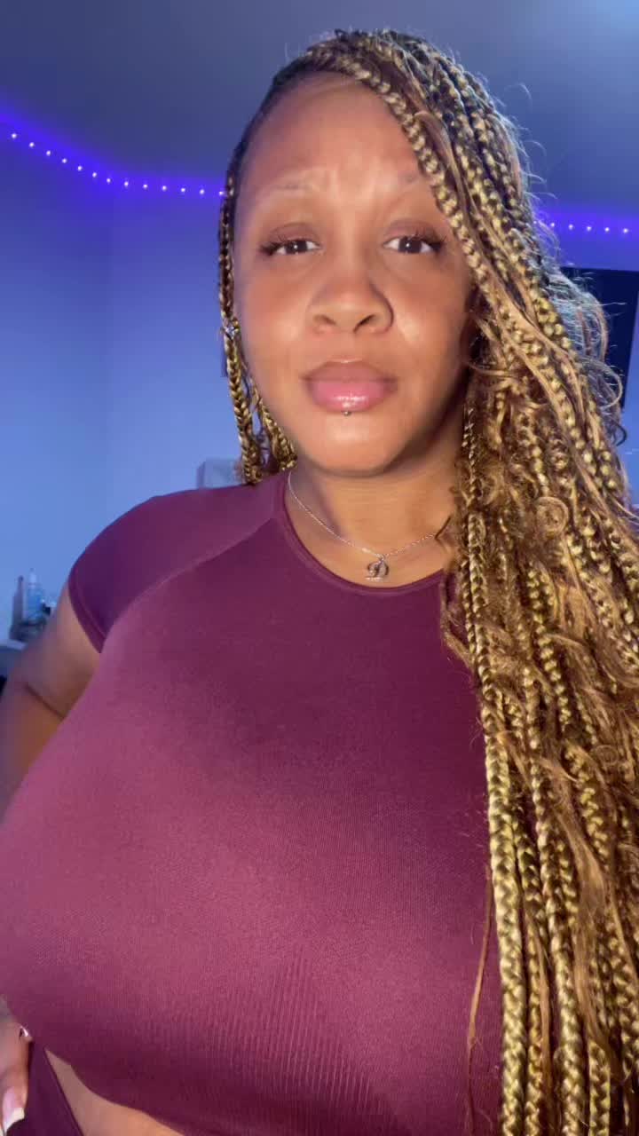@Deedee