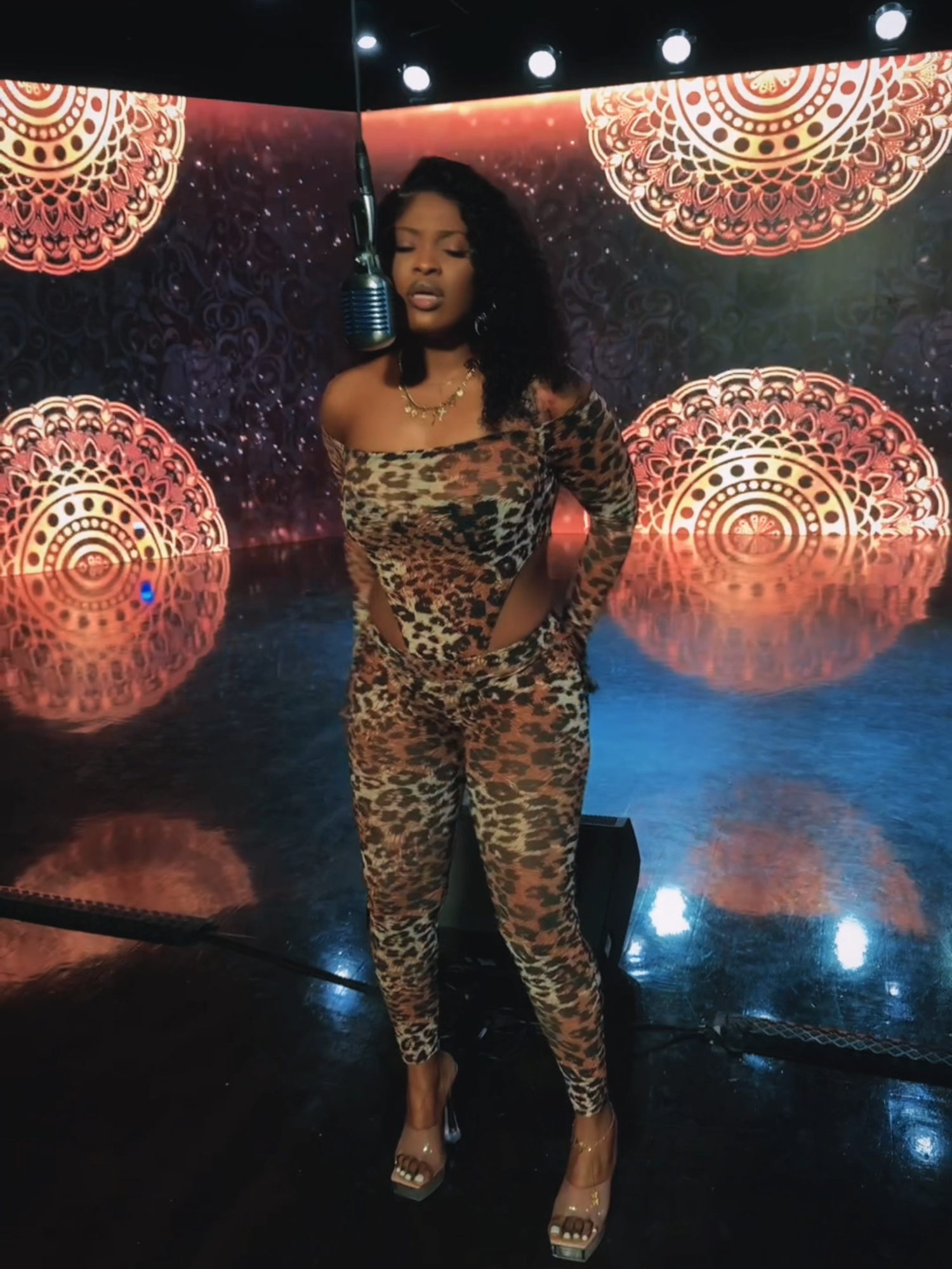 @Leickapaul