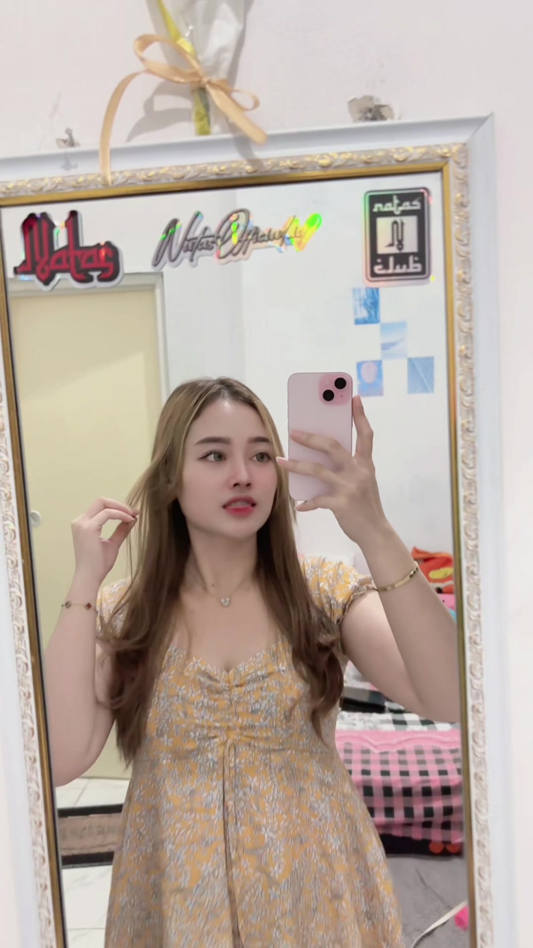 @Indahsari🦋