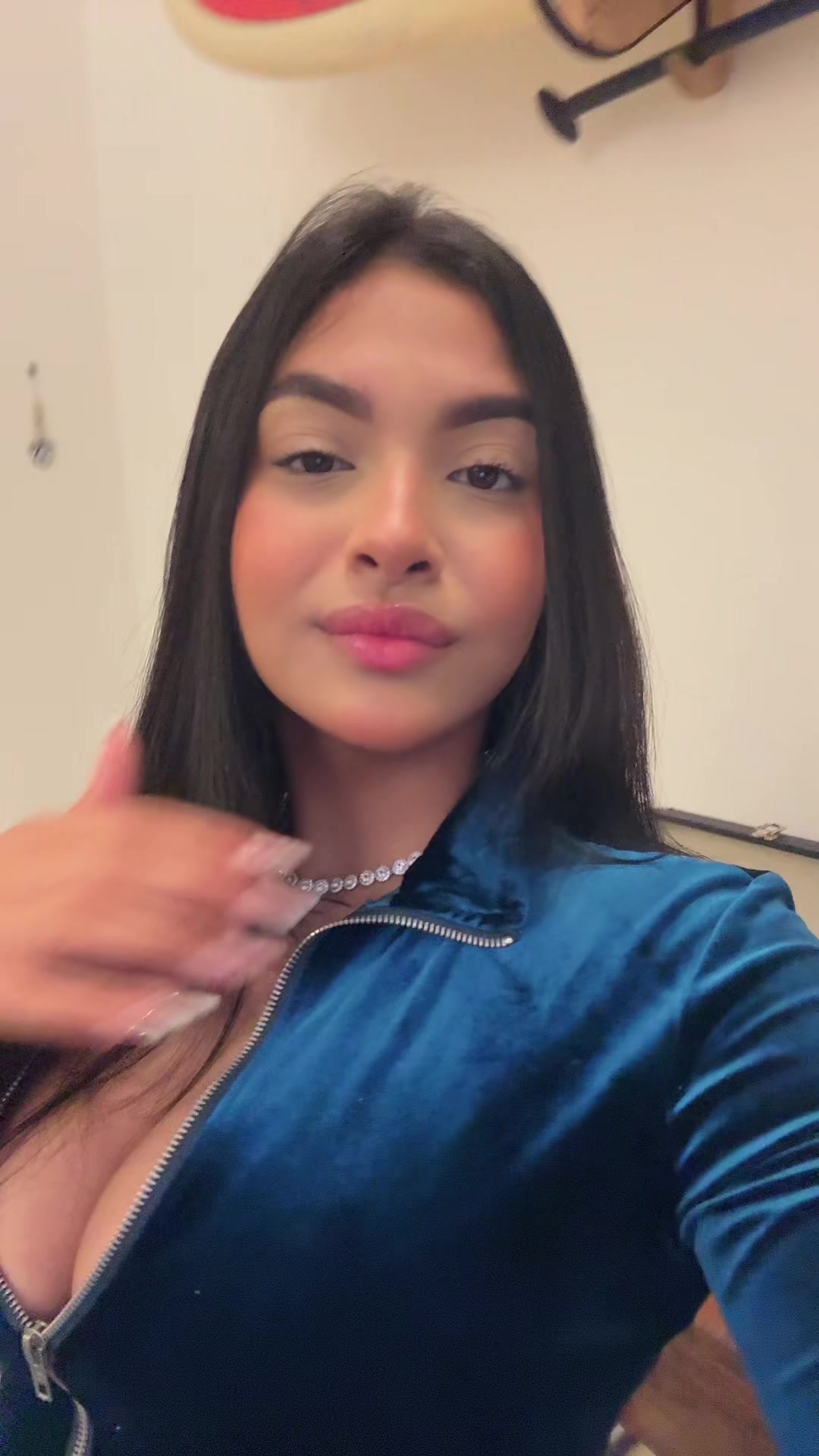 @LN