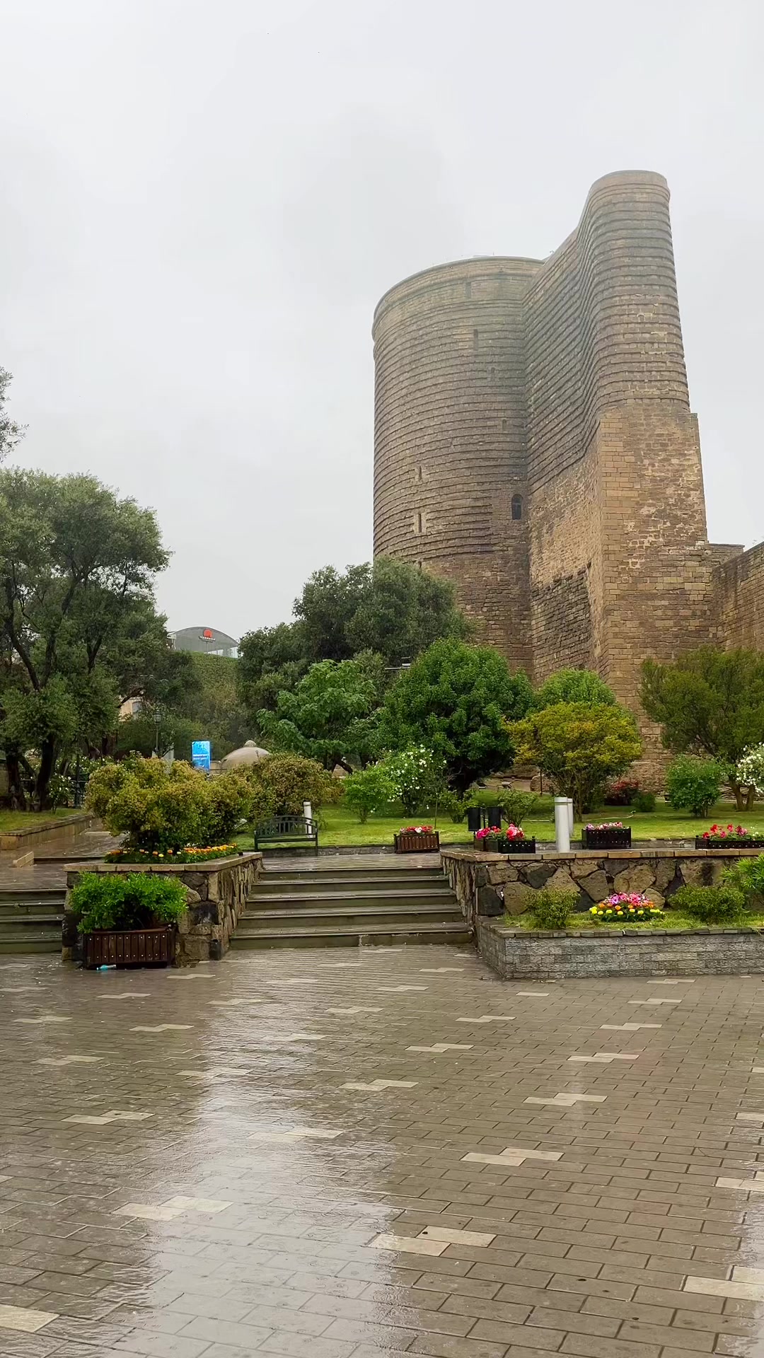 @travelsbaku