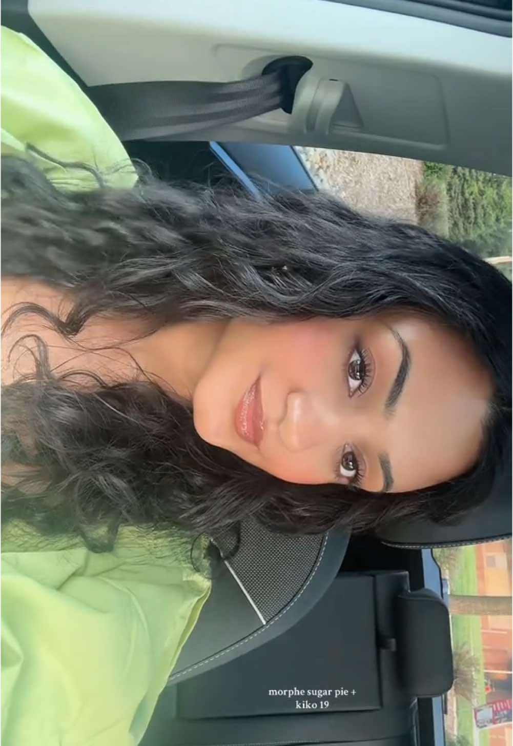 @inayaa2001