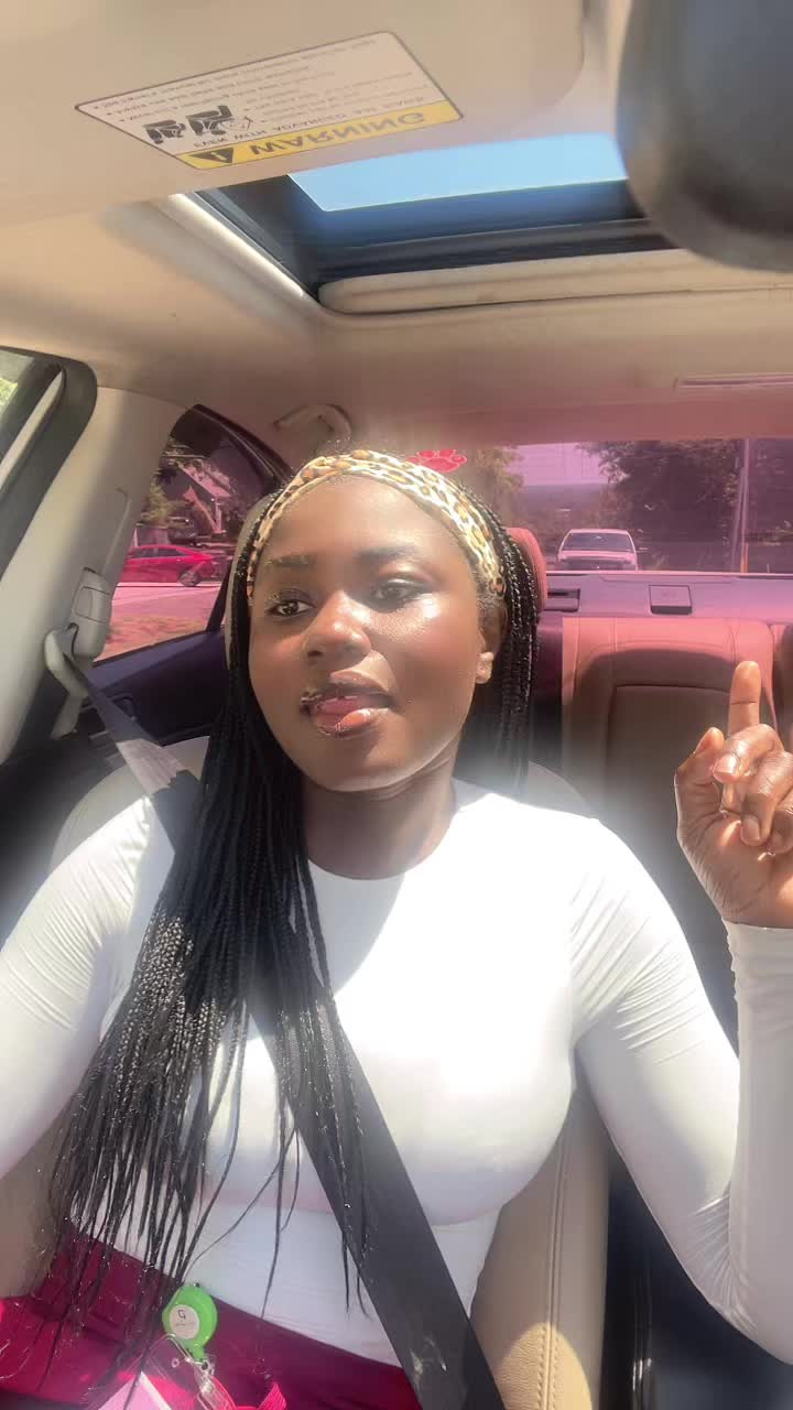 @Midwife Extraordinaire 🥰