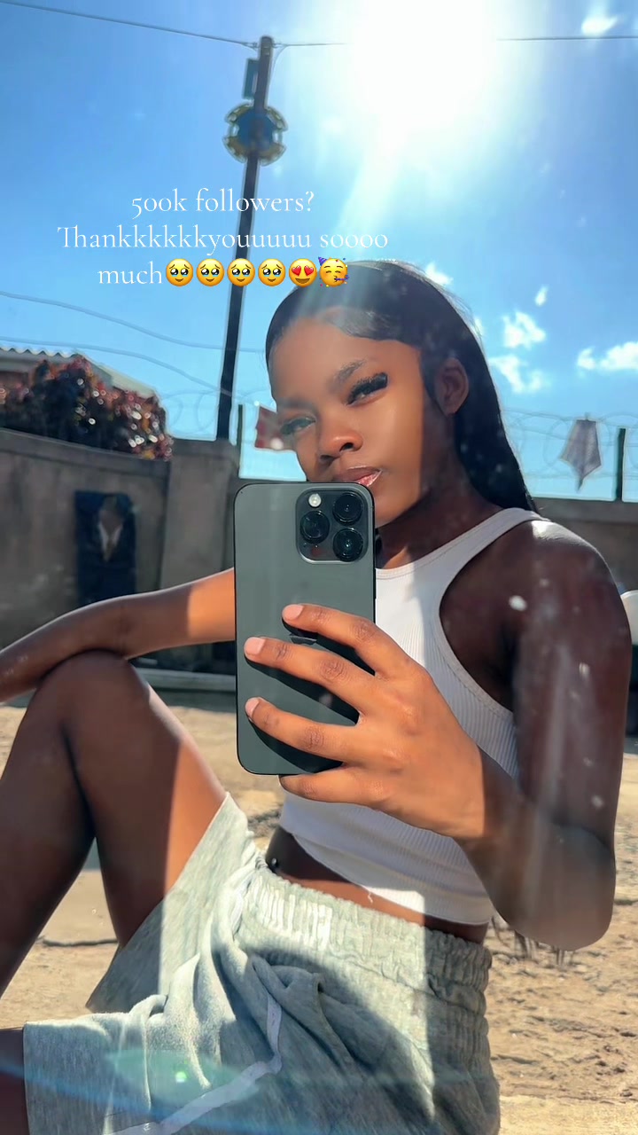 @UuhNiicole