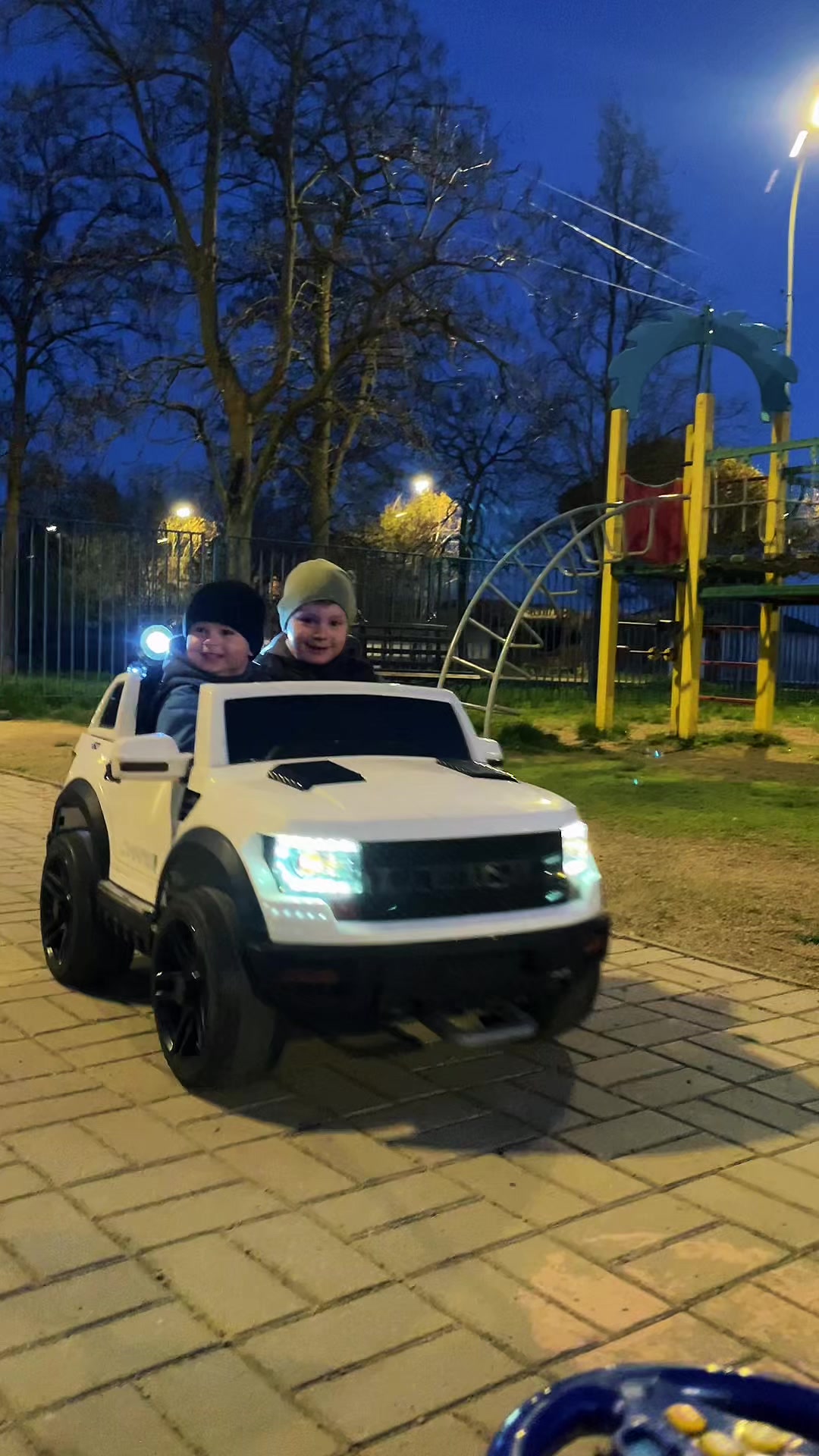 @САЛАМ ПОПОЛАМ