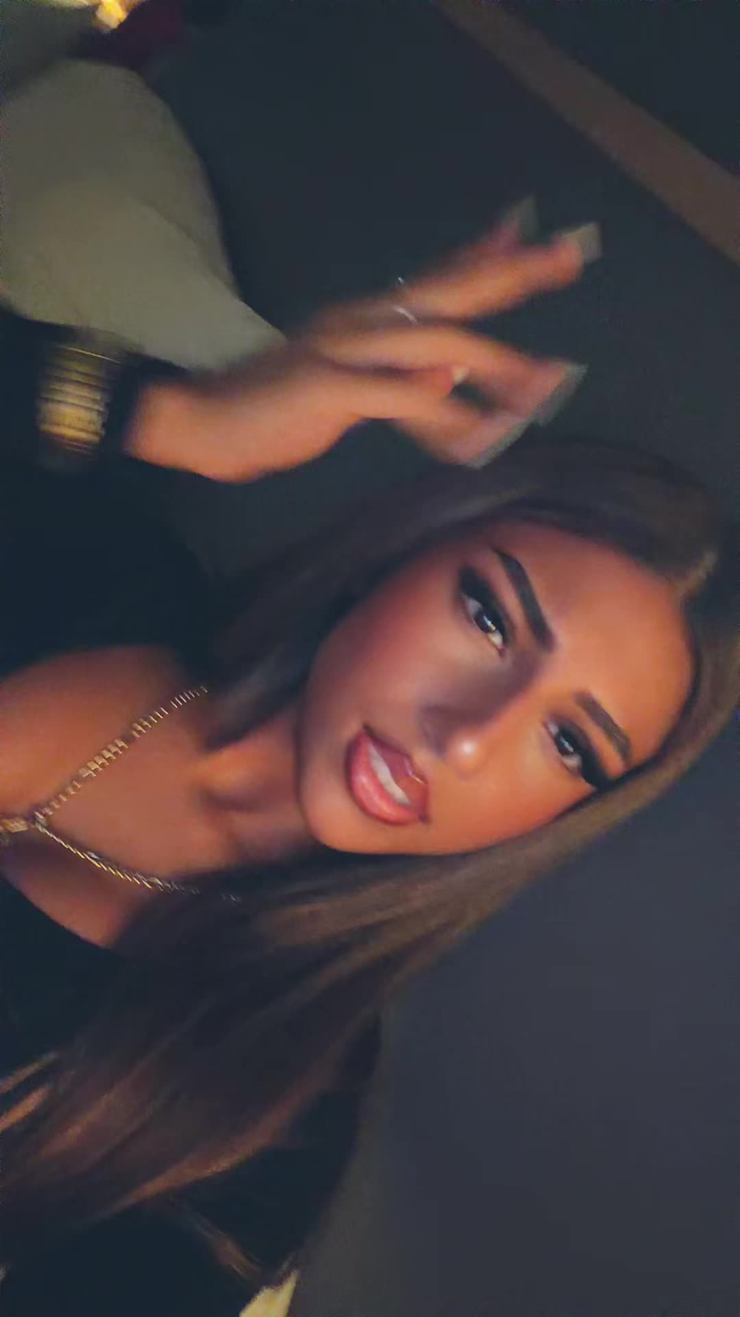 @LiveTina250k