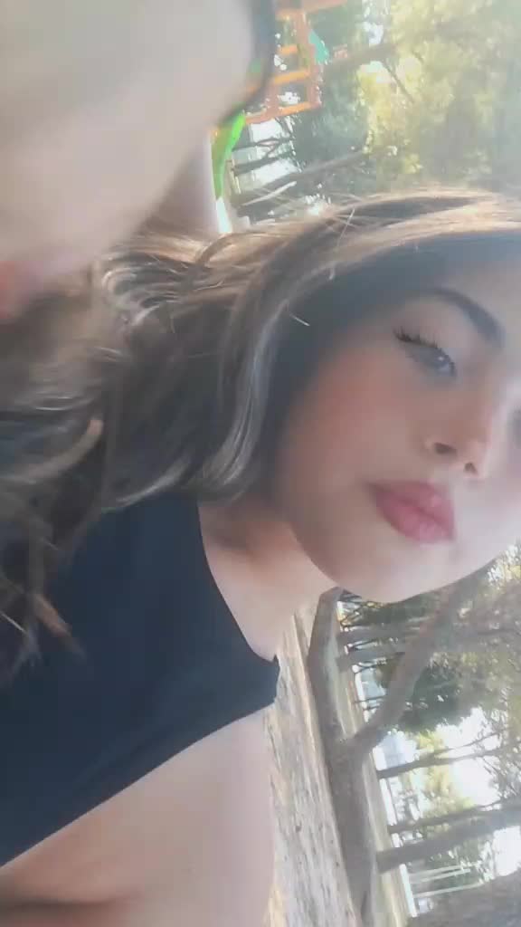 @𝐴𝑚𝑦_𝐸𝑚𝑢𝑐𝑐𝑖𝑎012