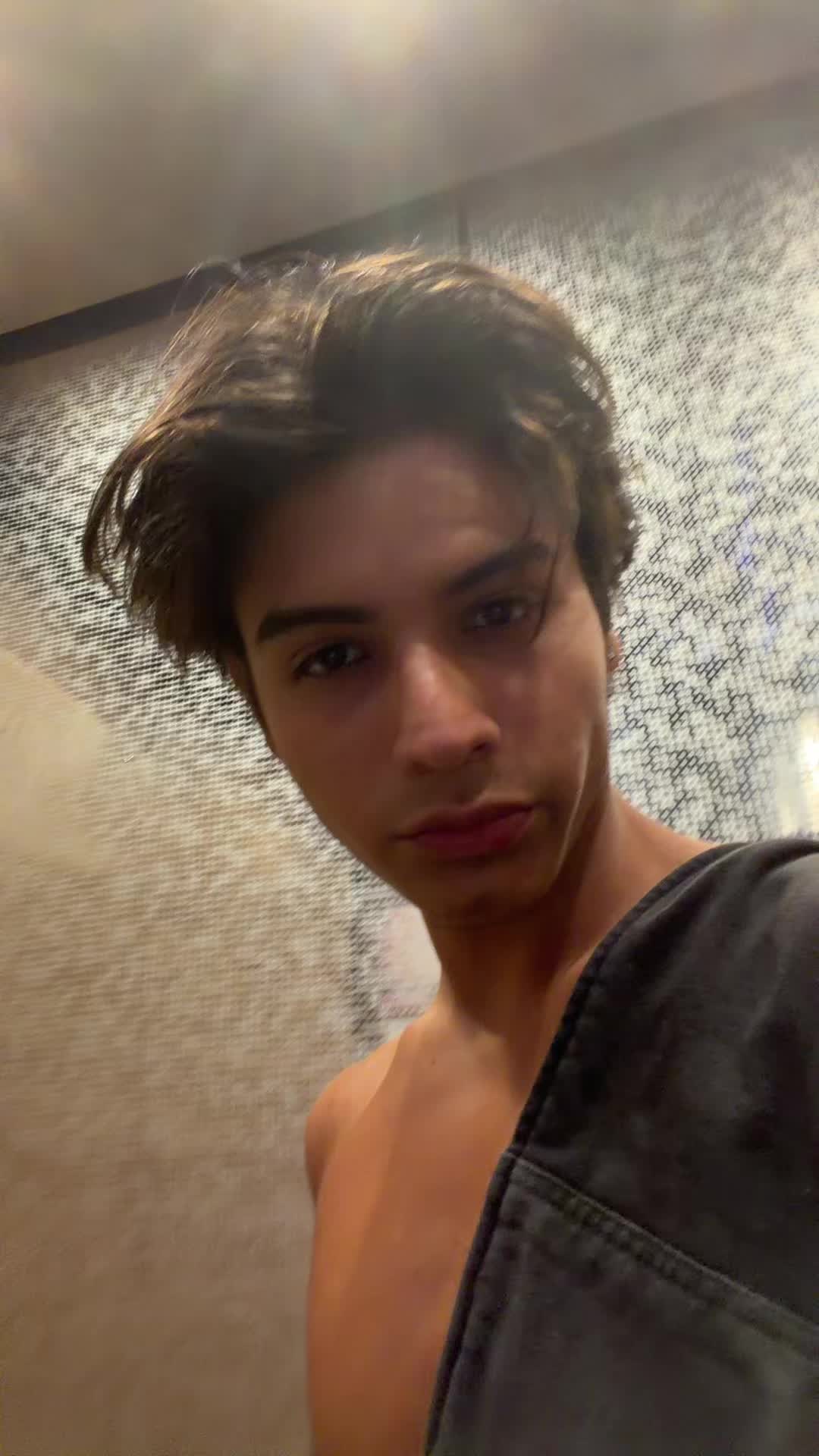 @𝒹
