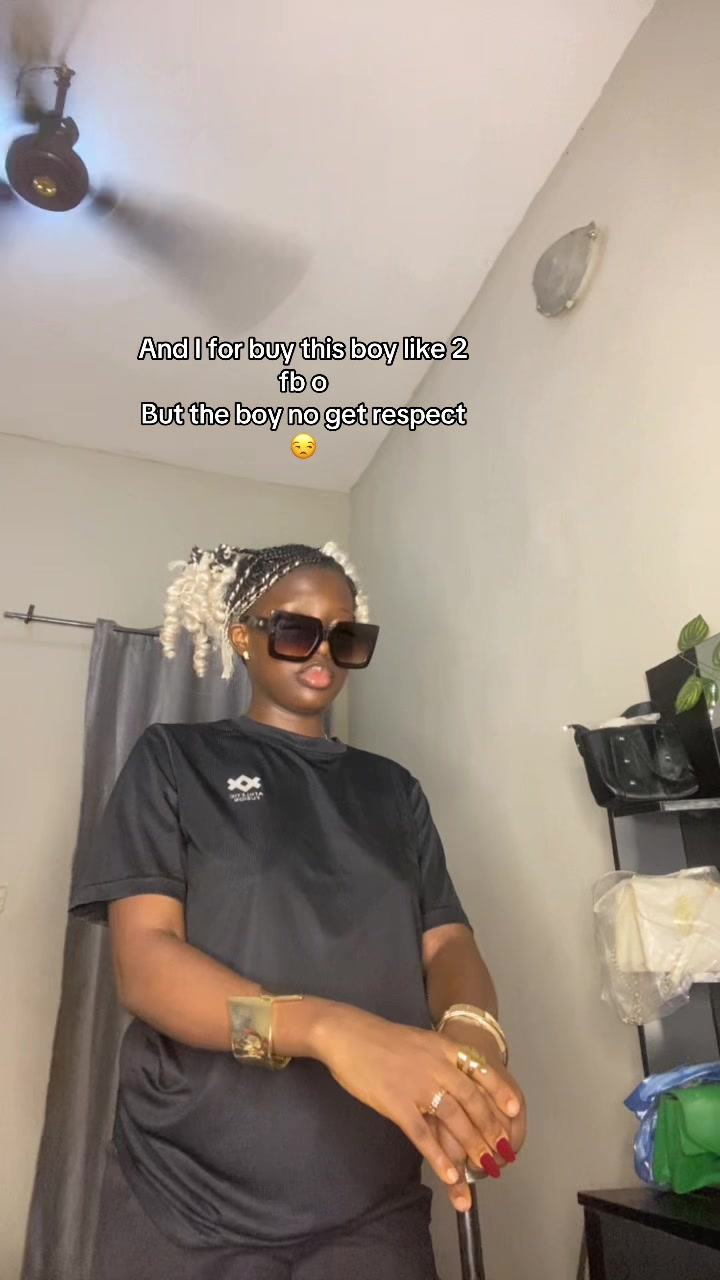 @Fifi for nails