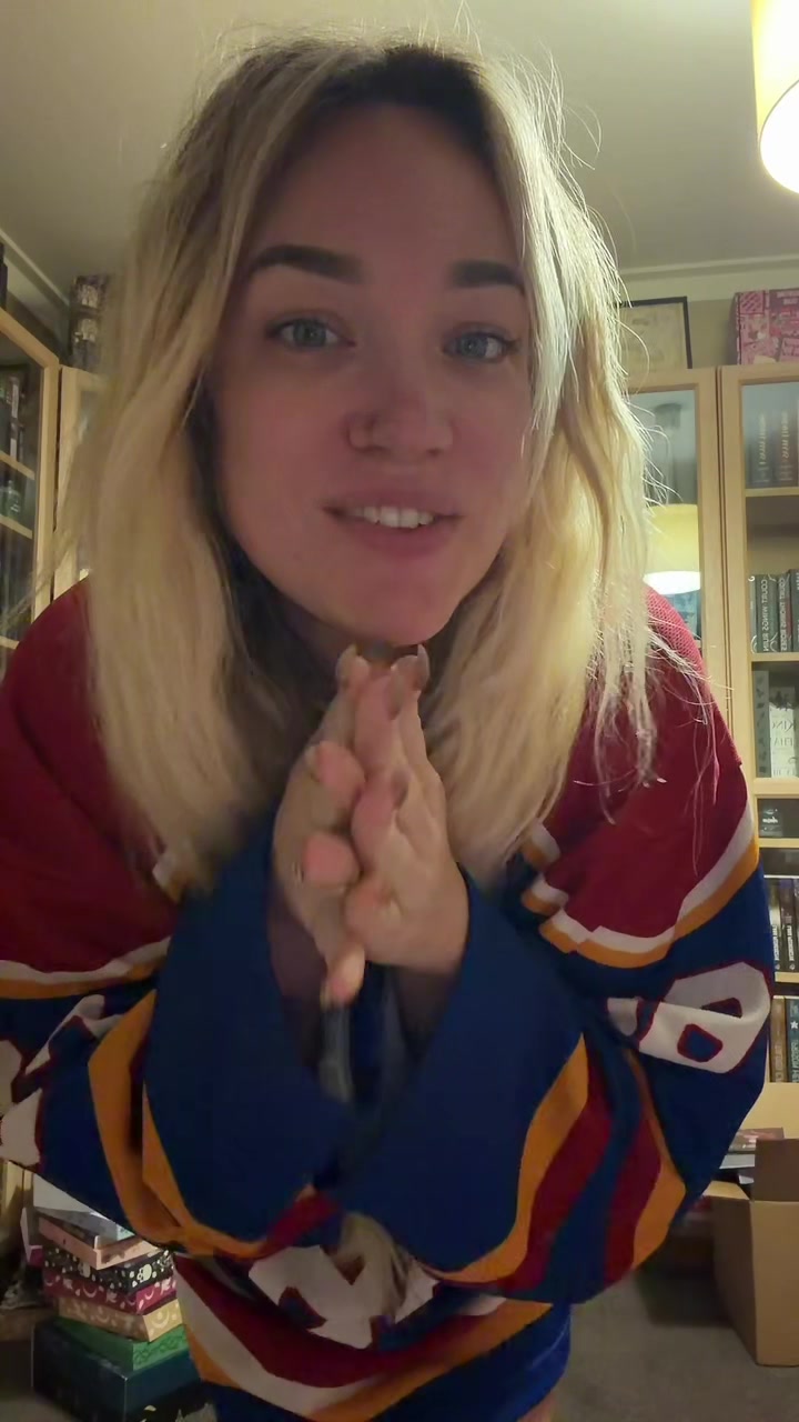 @laurenstbrshelf