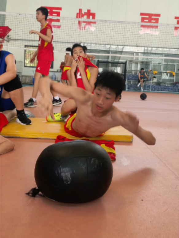 @Đam m&ecirc; B&oacute;ng chuyền