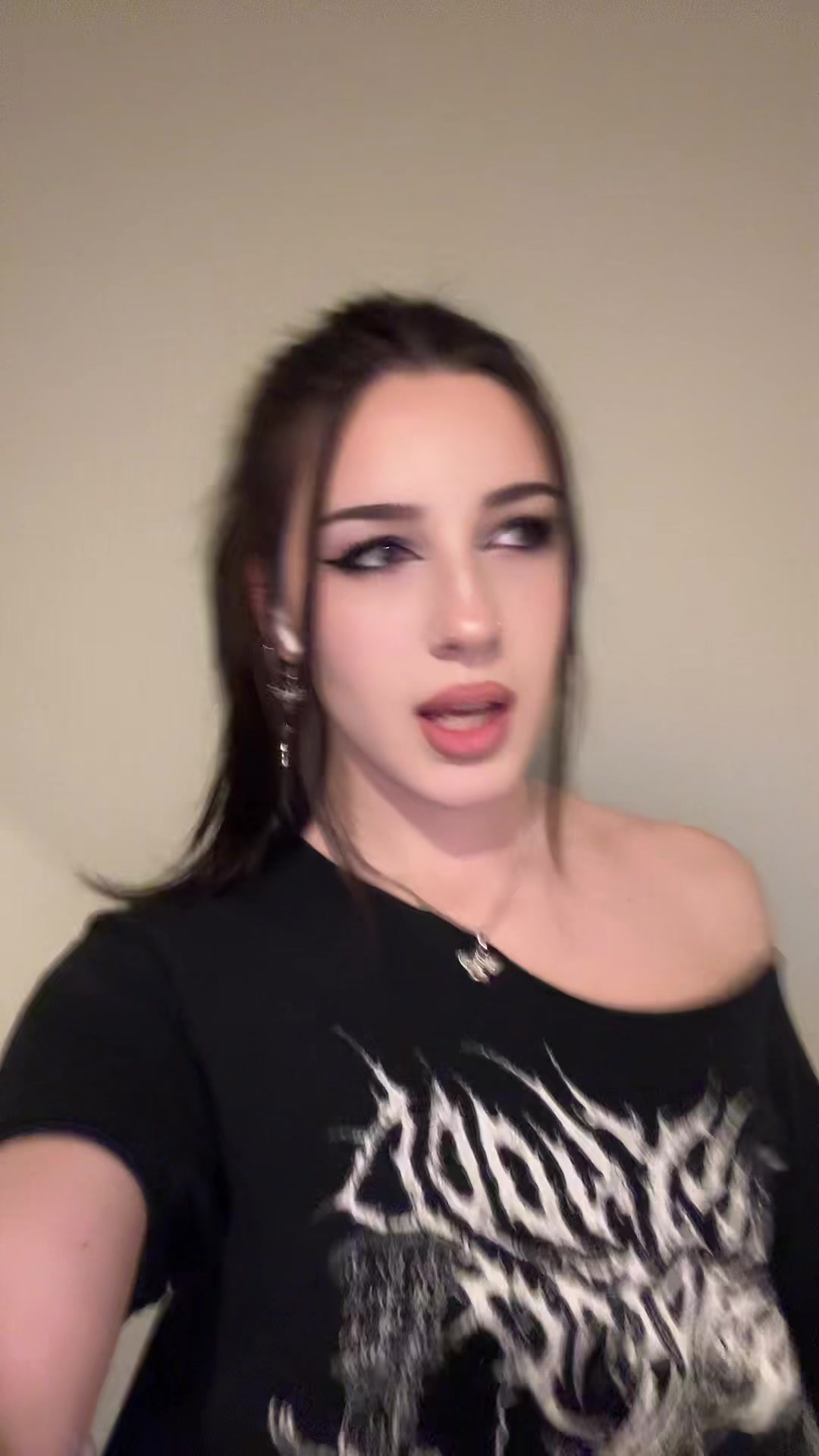 @Nora